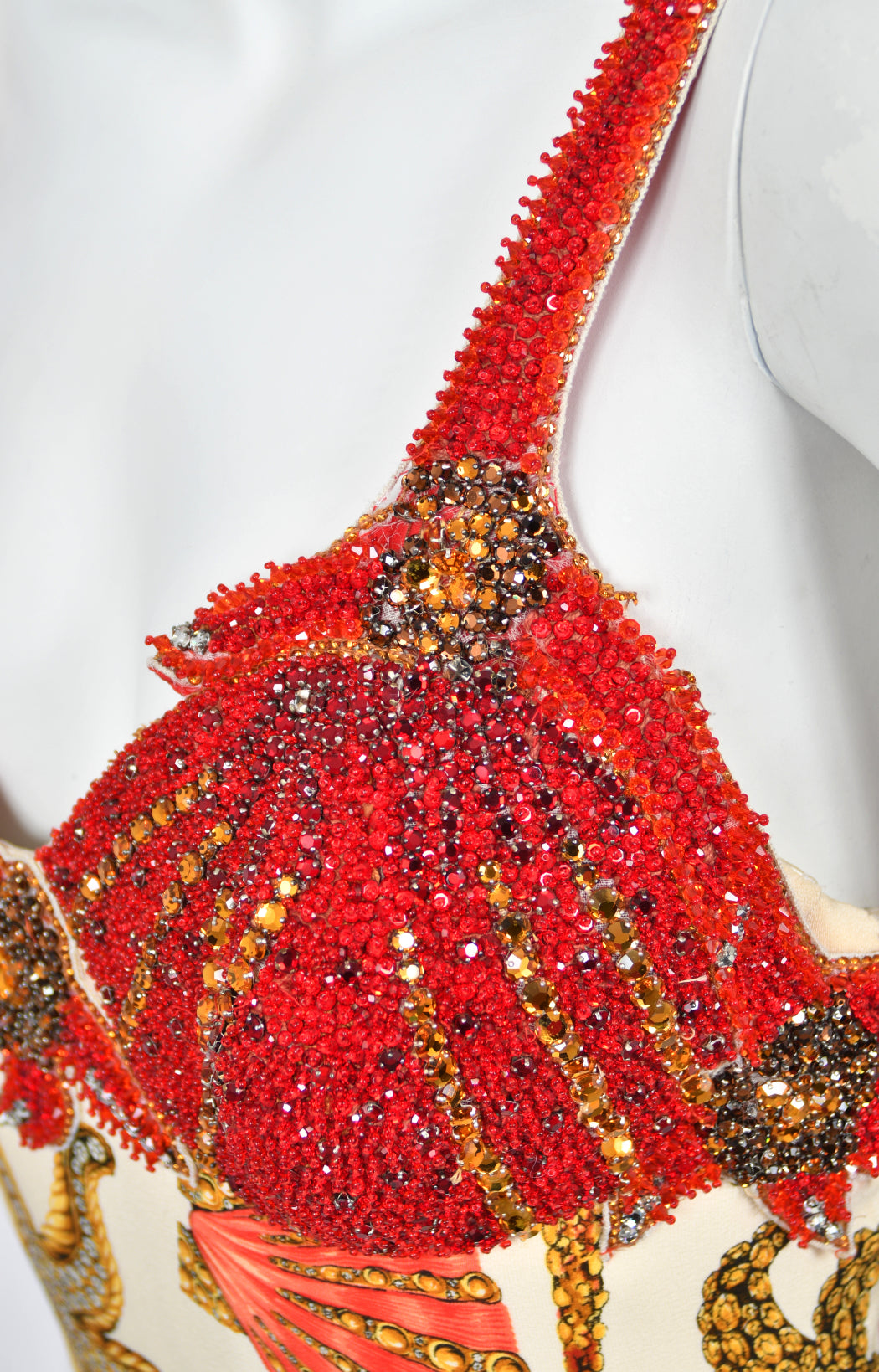 1992 Gianni Versace Iconic Crystal Beaded &#39;Seashell&#39; Print Silk Hourglass Gown