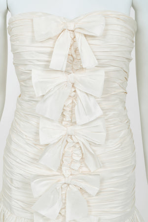 2007 Oscar de la Renta Runway Ivory White Ruched Silk Bustier Strapless Dress