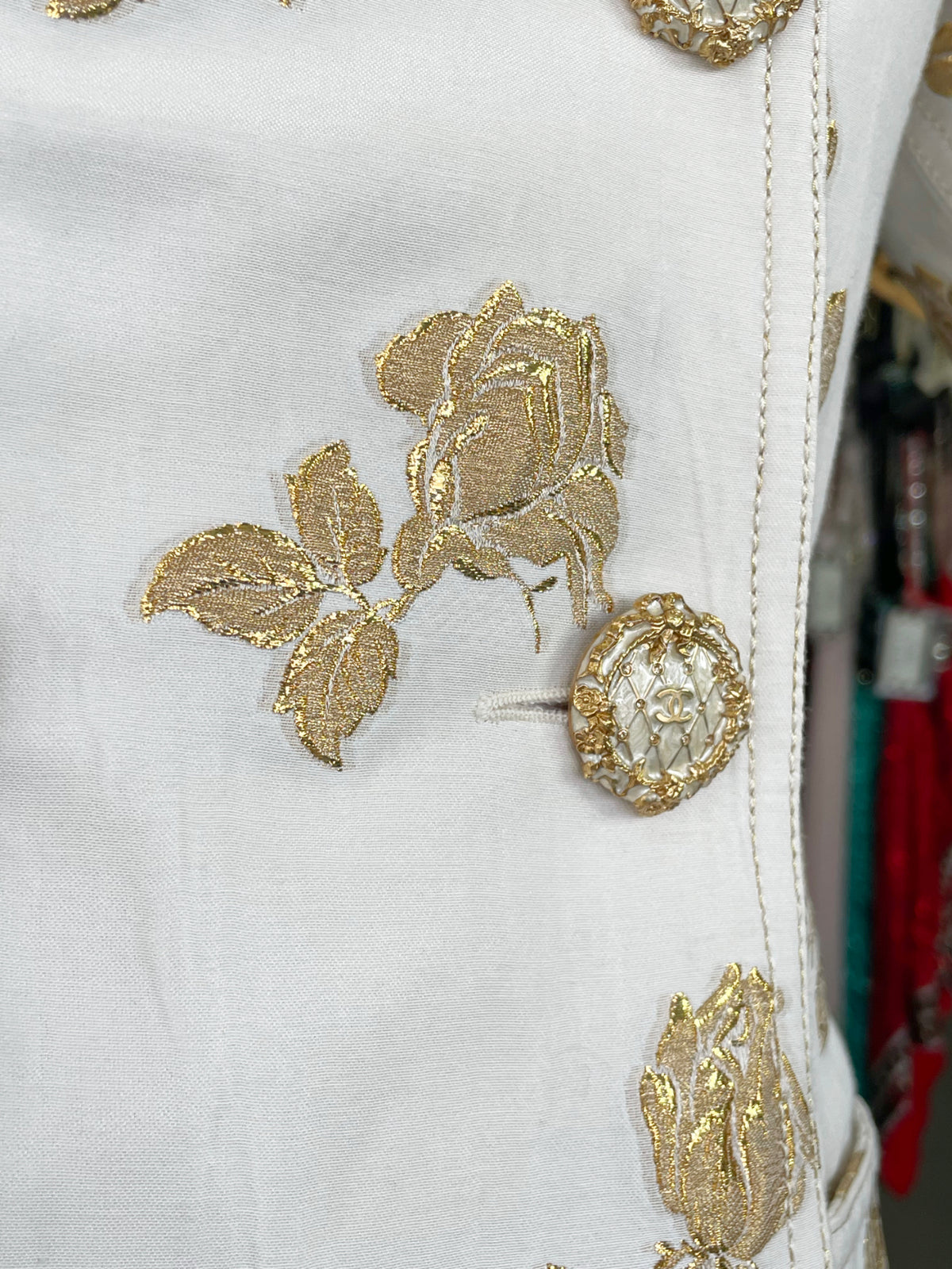 2013 Chanel by Karl Lagerfeld Documented Metallic Gold &amp; Ivory Silk Brocade Jacket w/ Shorts