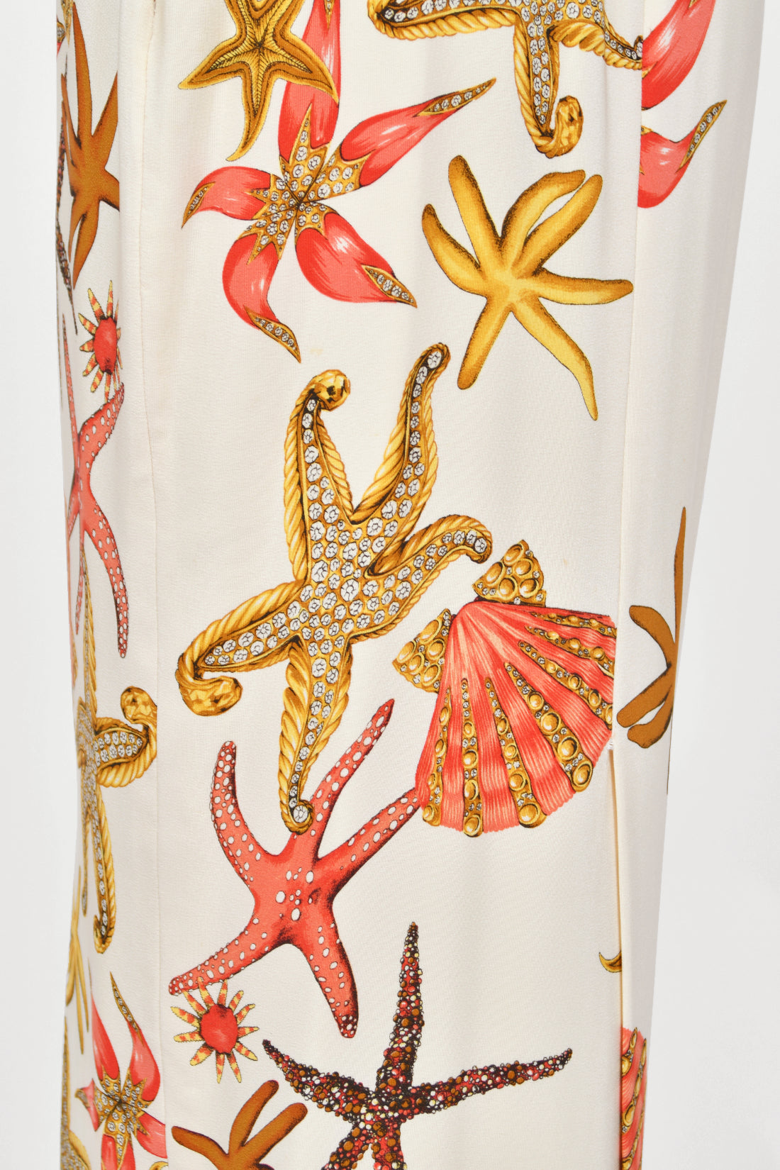 1992 Gianni Versace Iconic Crystal Beaded &#39;Seashell&#39; Print Silk Hourglass Gown