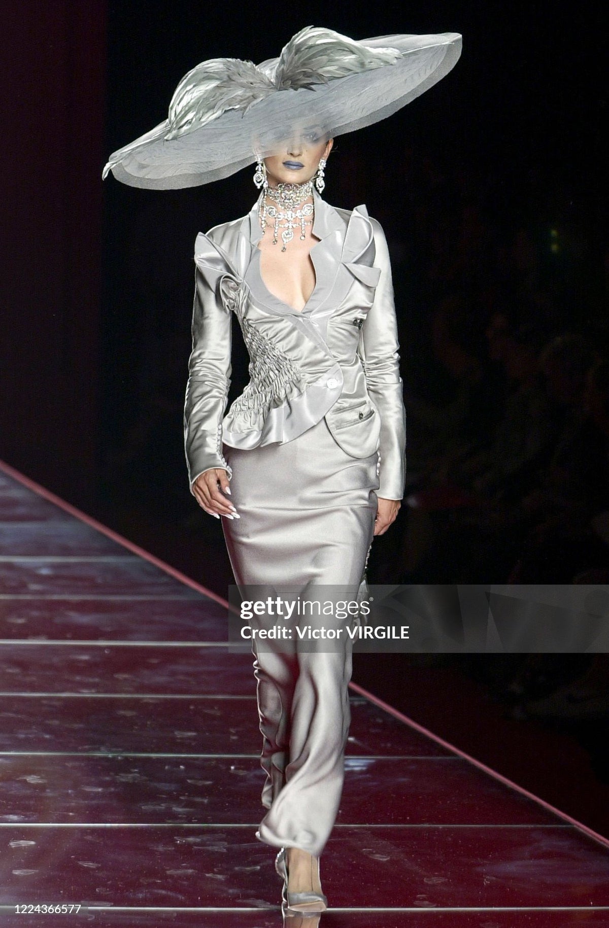 2000 Christian Dior by John Galliano Belle Époque Inspired Crescent Motif Oversized Choker