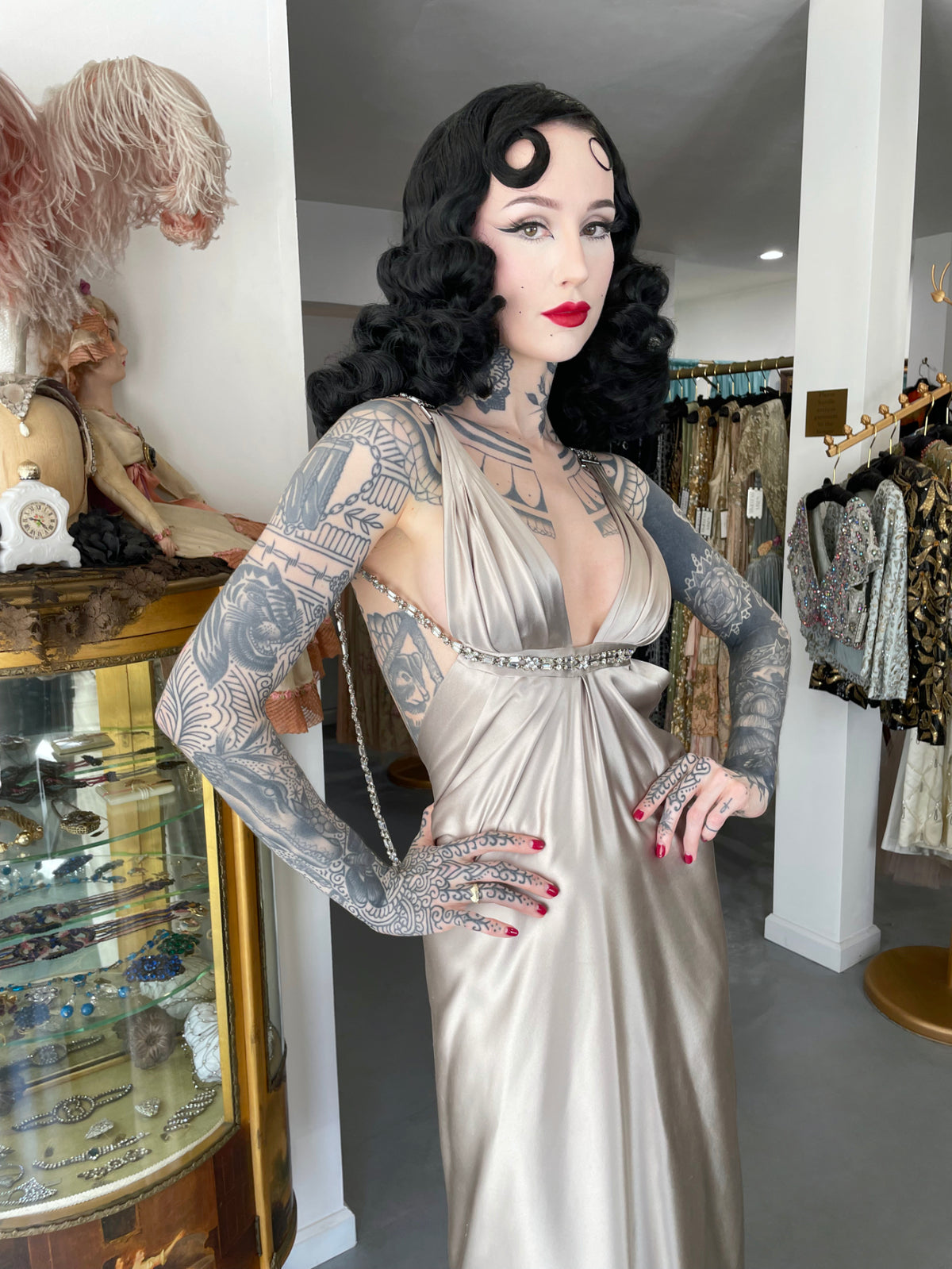 2006 Dsquared2 Platinum Silk Jeweled Backless Trained Glamour Gown