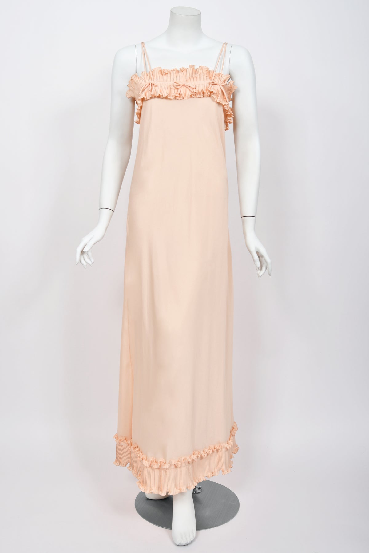 1973 Zandra Rhodes Blush Pink Heavily-Pleated Full Length Jacket Peignoir Set