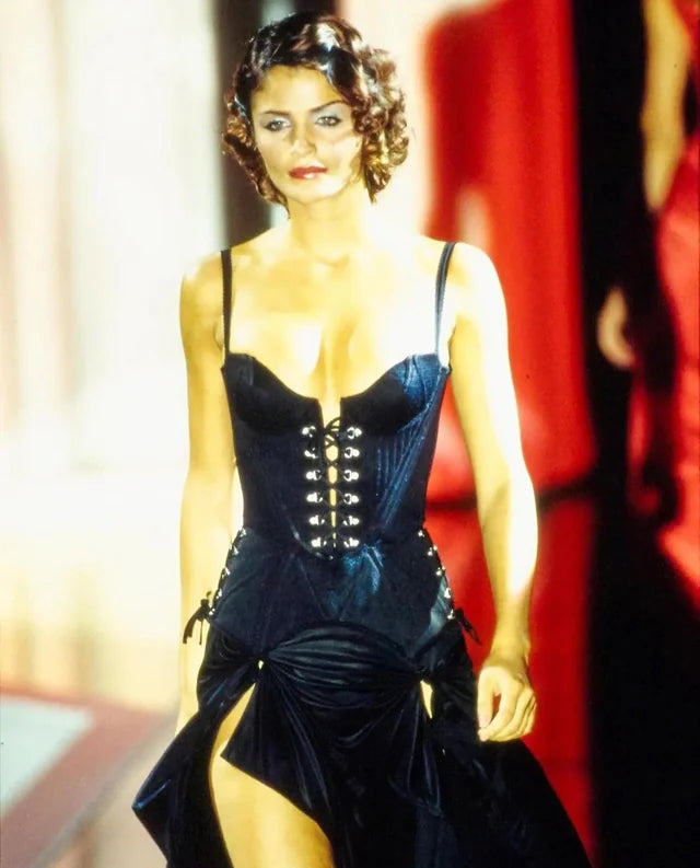1995 Gianni Versace Couture Black Corset High-Slit Important Campaign Gown