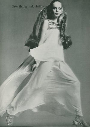 1968 Madame Grès Haute Couture Beaded Holly Berry Motif Silk Gown