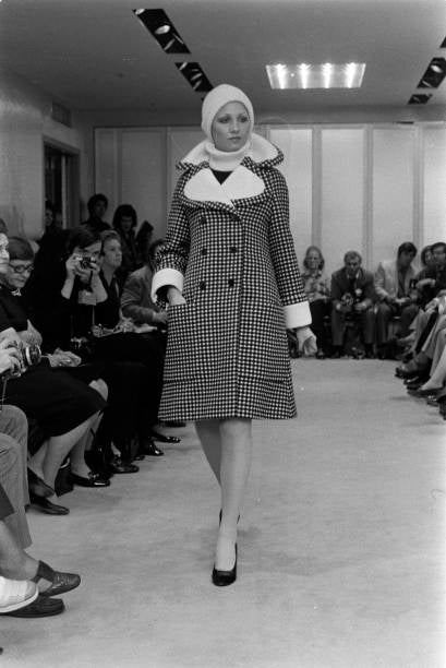 1972 Geoffrey Beene Black &amp; Creme Checkered Wool Double-Breasted Mod Coat