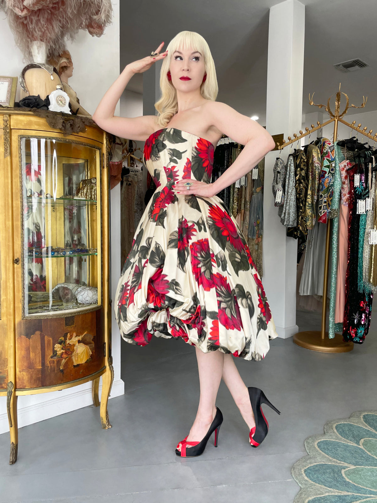 1958 Arnold Scaasi Couture Museum-Held Red Dahlias Floral Silk Strapless Dress &amp; Swing Jacket