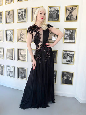 2012 Gucci Runway Editorial Heavily Embellished Sequin Sheer Black Pleated Tulle Gown