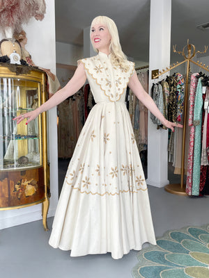 1949 Jacques Fath Attributed Haute Couture Embroidered Beaded Eyelet Cream Linen Gown