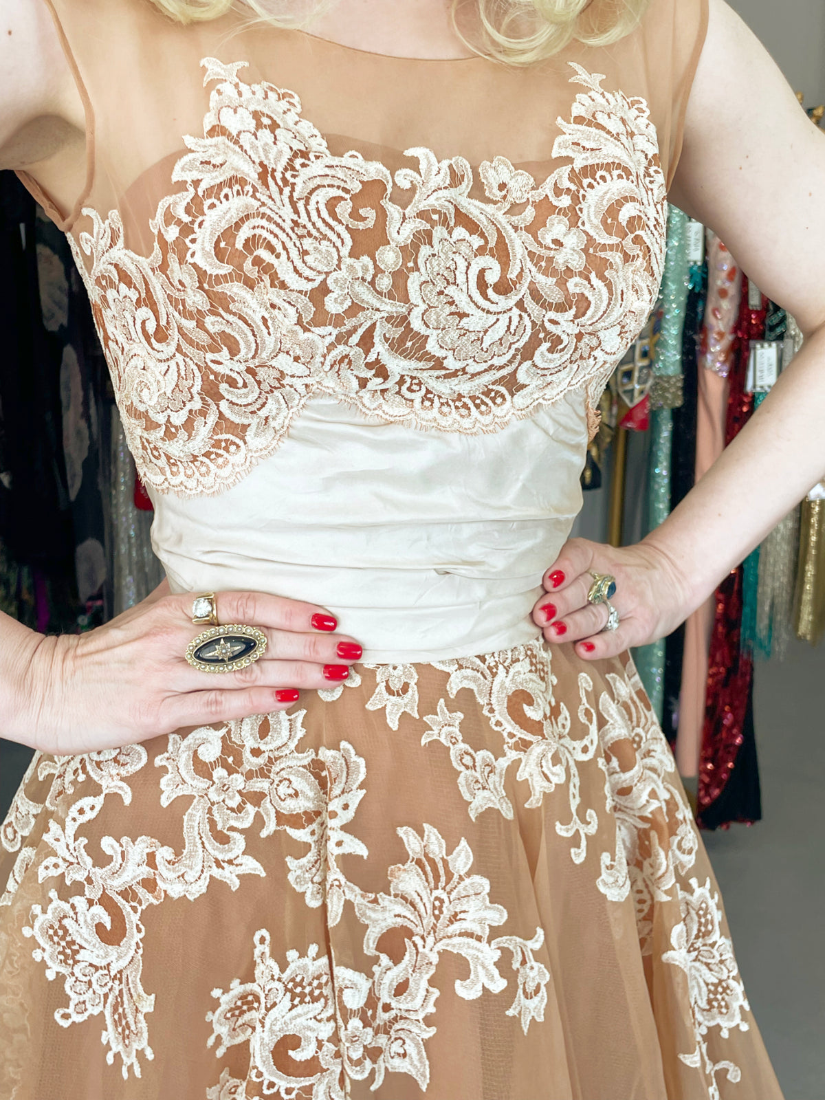 1950&#39;s Peggy Hunt Ivory Silk Appliquéd French Lace Nude-Illusion Full Skirt Dress