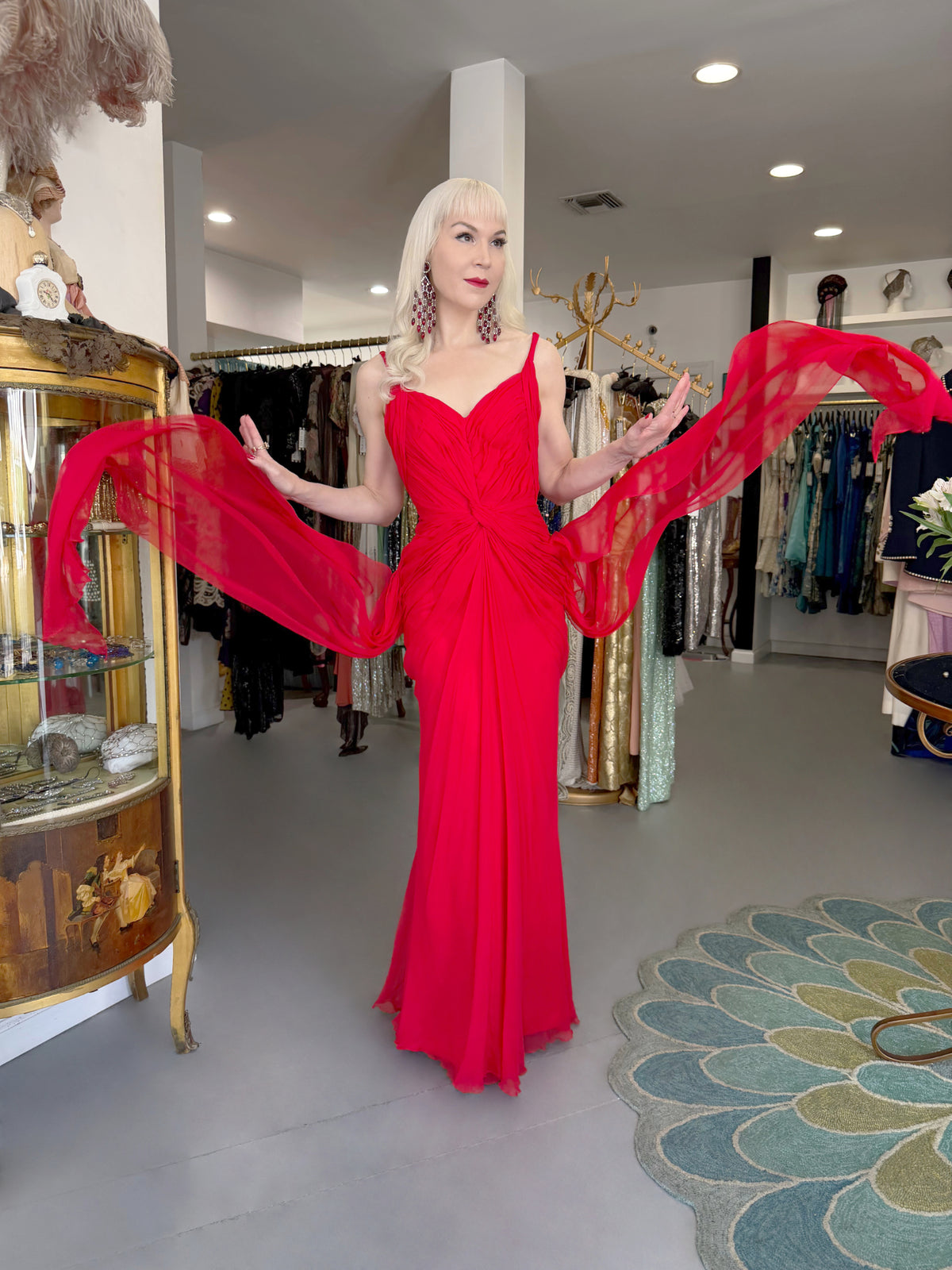 2007 Emanuel Ungaro Lipstick Red Heavily Ruched Silk Chiffon Trained Hourglass Gown
