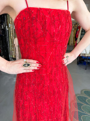 2001 Giorgio Armani 'Kate Moss for Vogue' Magazine Cover Fully-Beaded Ruby Red Silk Tulle Finale Gown