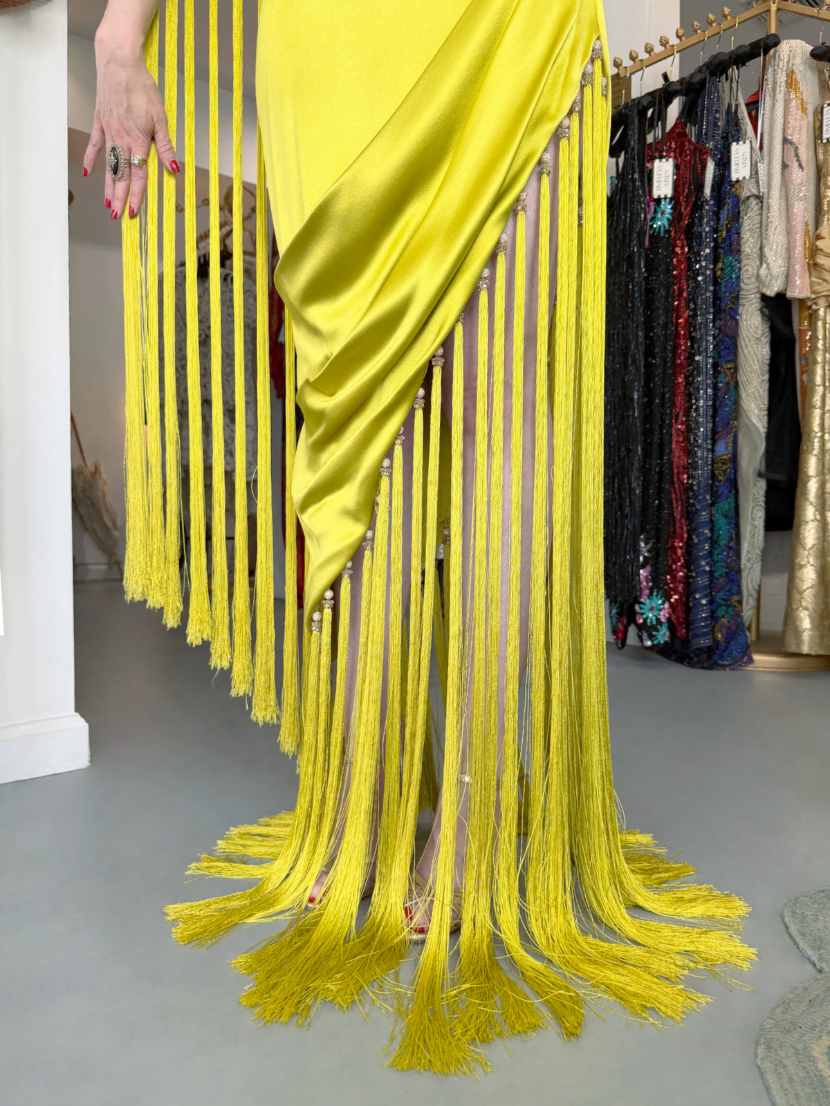 2018 Ralph & Russo Haute Couture Chartreuse Silk Satin Asymmetric Crystal Fringed Gown