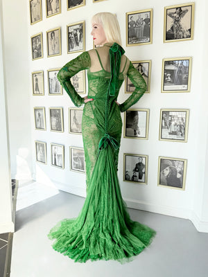 2011 Tom Ford Emerald Green Embroidered Sheer Tulle Lace Velvet-Bra Trained Editorial Gown