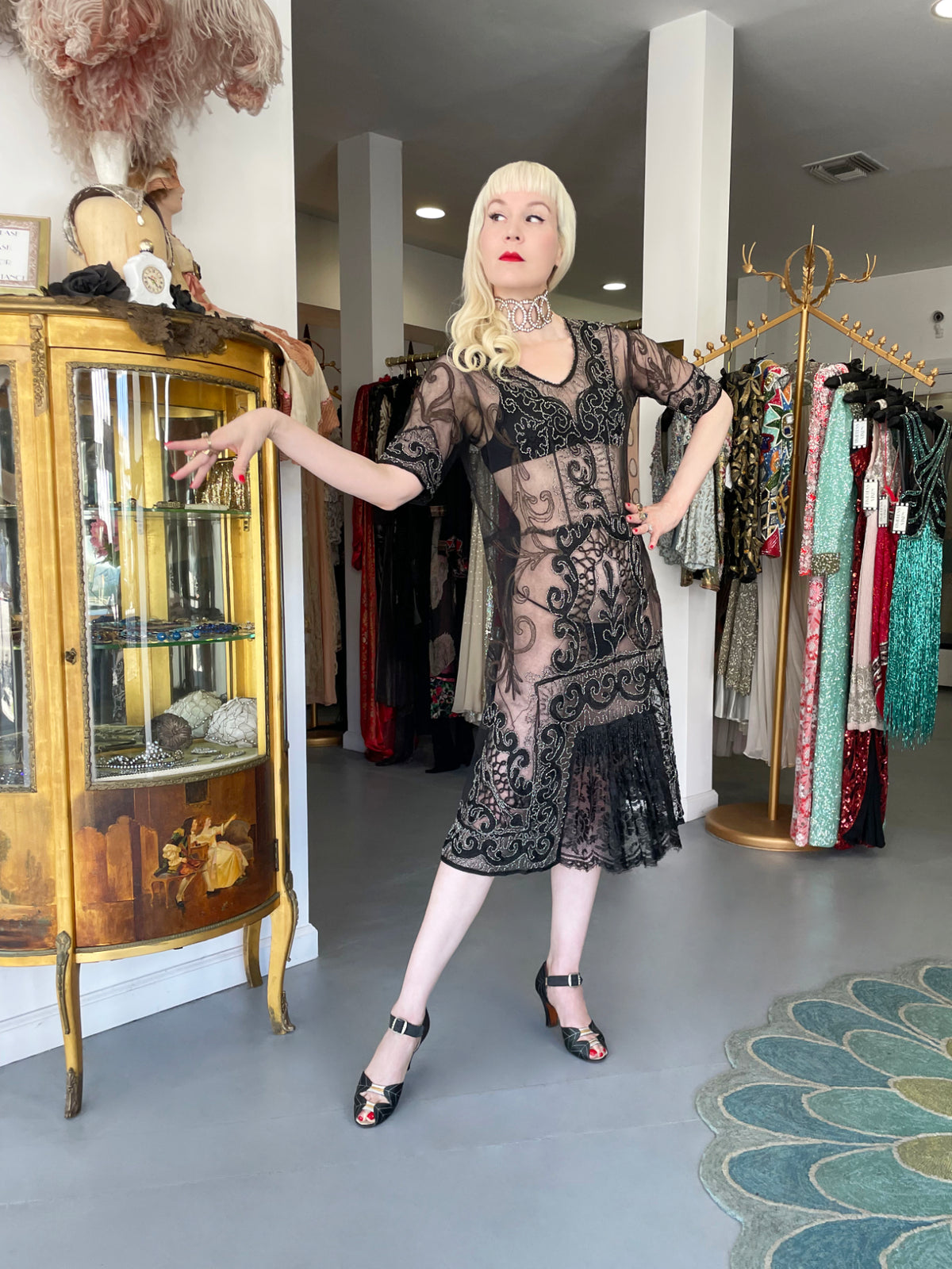 1920&#39;s Embroidered Black Sheer Mixed-Lace Beaded Art Deco Motif Dress