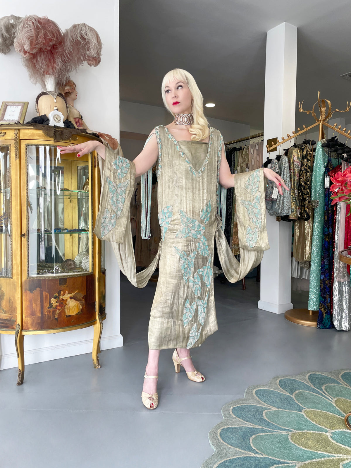 1920’s French Couture Metallic Gold Lamé Beaded Leaf-Motif Trained Evening Dress