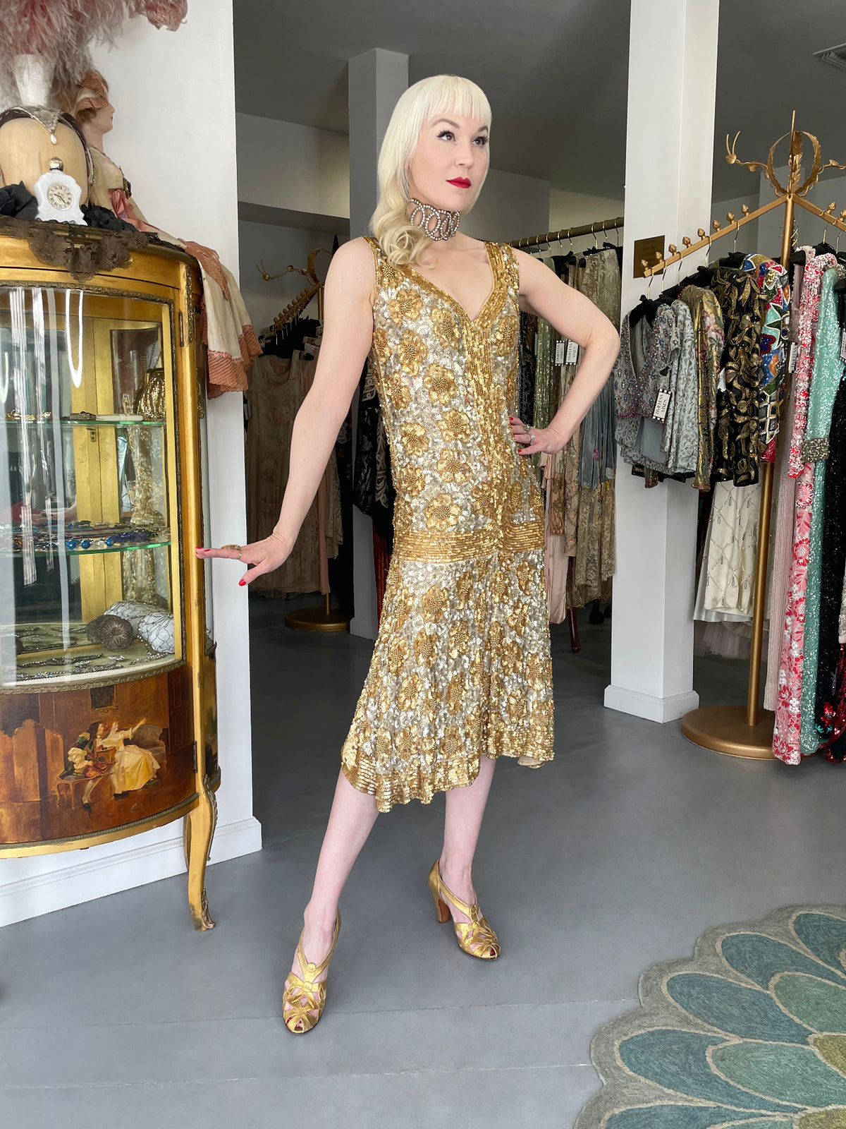 1920&#39;s French Couture Metallic Gold Beaded Sequin Cotton-Net Flapper Dress