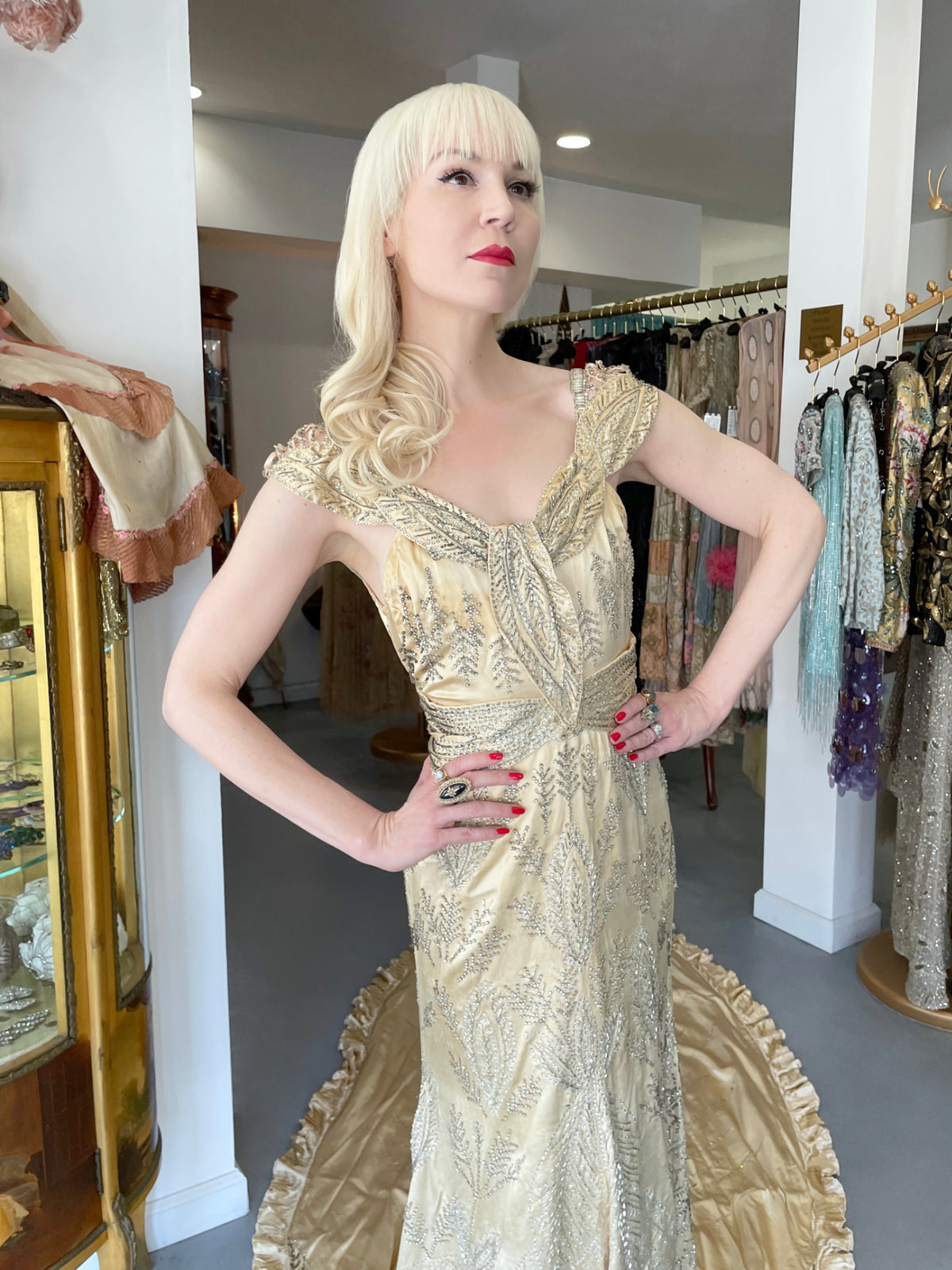 1930&#39;s Beaded Rhinestone Candlelight Silk Trained Old Hollywood Gown