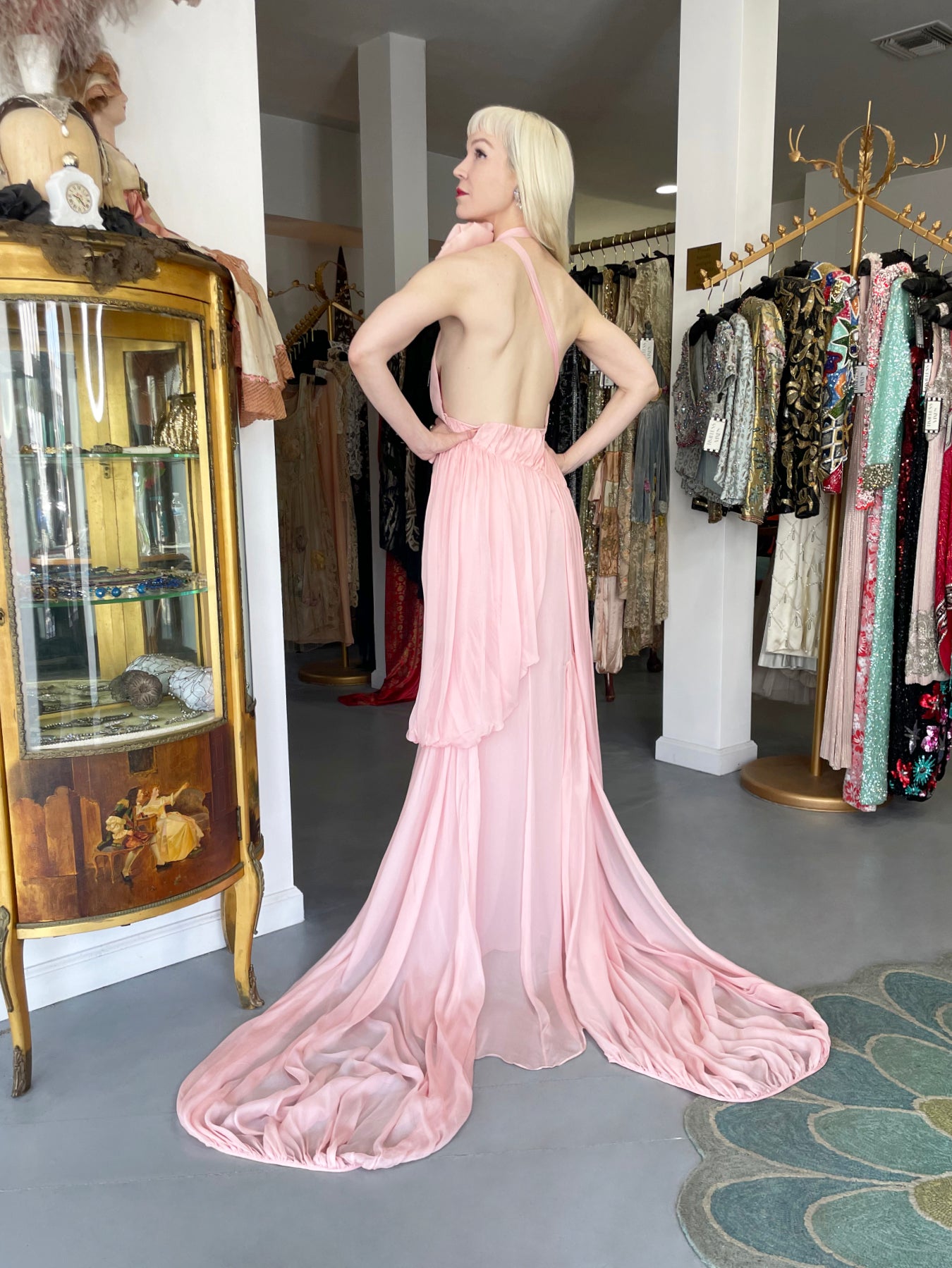 emanuel ungaro pink dress Emanuel Ungaro SS 2004 gown, available for rent on isleofmonday.com Sourced by @blummier_