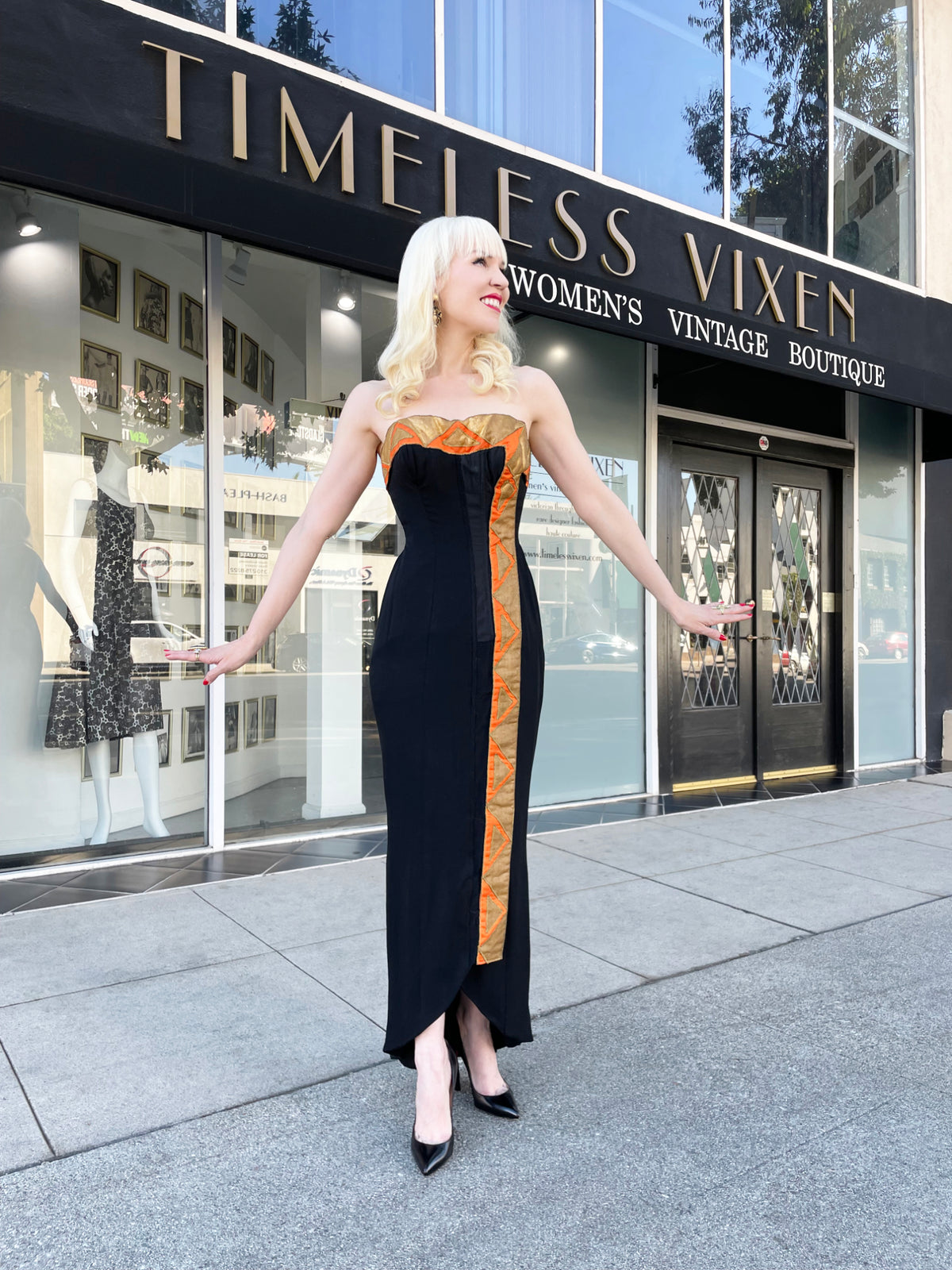 1950&#39;s Yma Sumac Custom Couture Black &amp; Orange Silk Hourglass Gown Ensemble