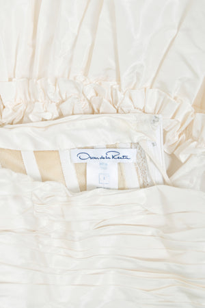 2007 Oscar de la Renta Runway Ivory White Ruched Silk Bustier Strapless Dress