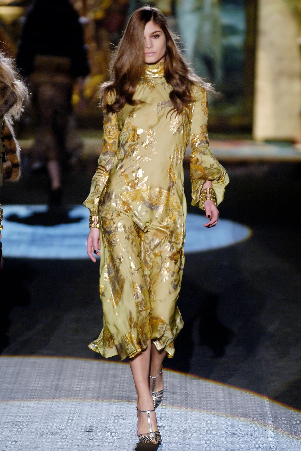 2006 Roberto Cavalli Champagne Floral & Bird Motif Silk Pleated High Low Bias-Cut Gown