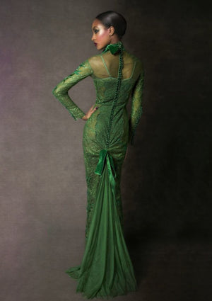 2011 Tom Ford Emerald Green Embroidered Sheer Tulle Lace Velvet-Bra Trained Editorial Gown