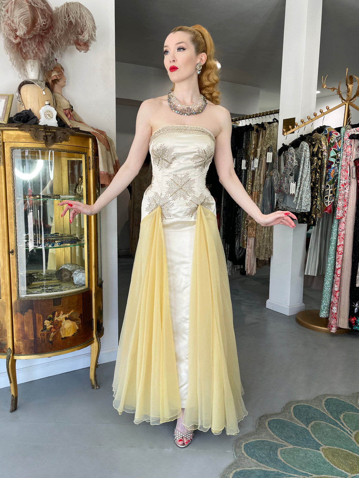 1950&#39;s French Couture Ivory Metallic Embroidered Beaded Silk Skirted Hourglass Gown