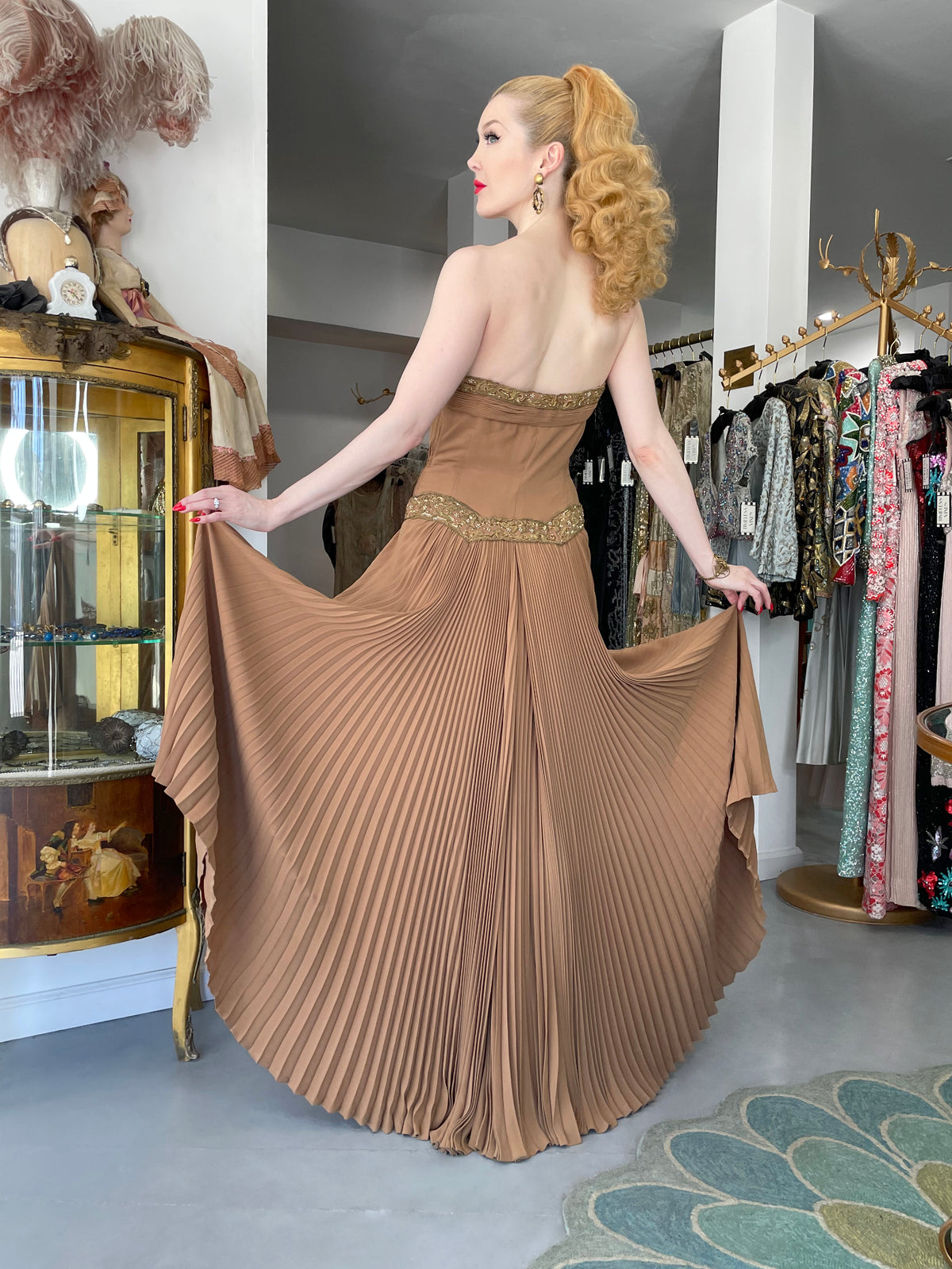 1950&#39;s Germana Marucelli Italian Couture Mocha Silk Pleated Strapless Gown