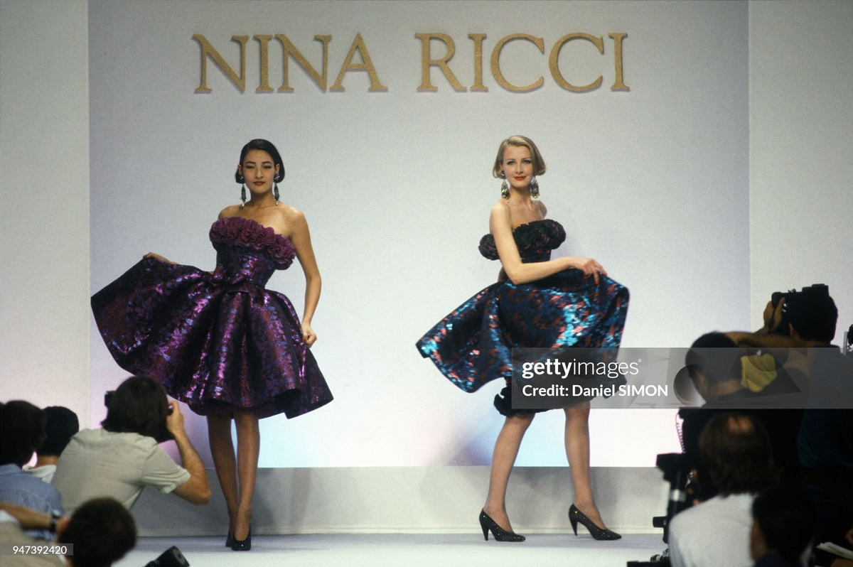1989 Nina Ricci Haute Couture Metallic Fuchsia Silk Brocade Strapless Skirted Dress