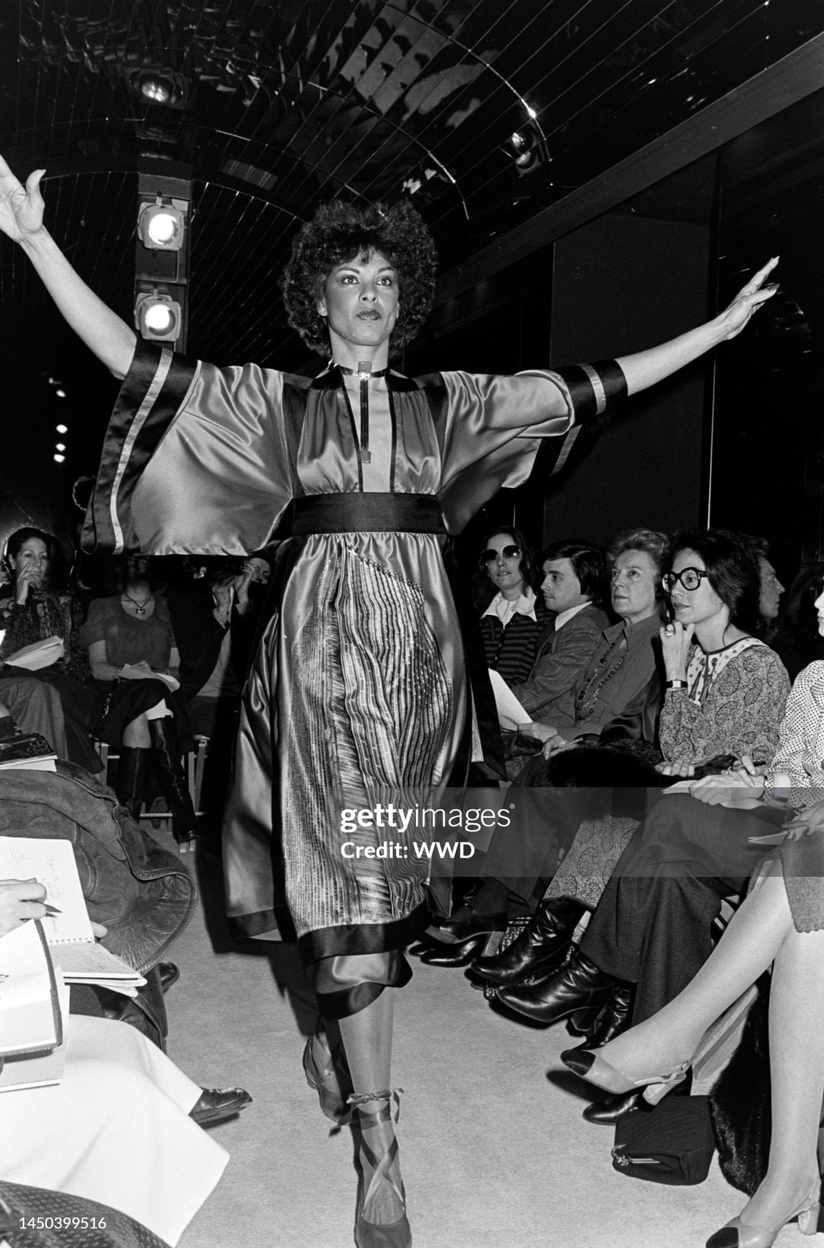 1977 Ungaro Haute Couture Runway Colorful Silk Kimono-Sleeve Tunic Blouse &amp; Skirt Ensemble