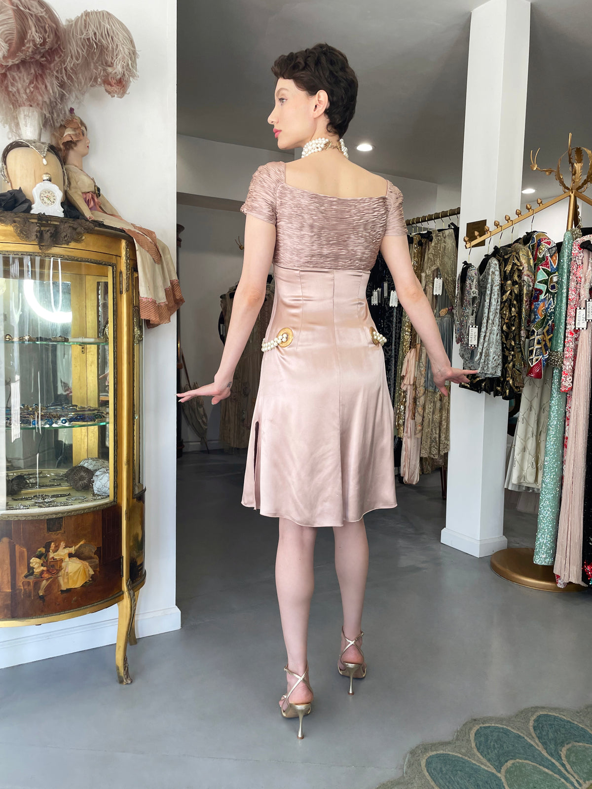 2005 Valentino Runway Blush Pink Silk Pleated Bodice Draped Pearl-Belted Dress