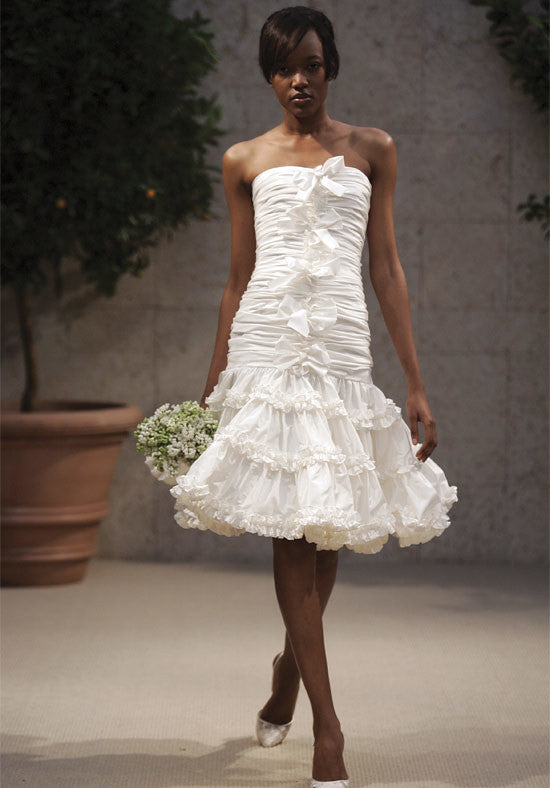 2007 Oscar de la Renta Runway Ivory White Ruched Silk Bustier Strapless Dress