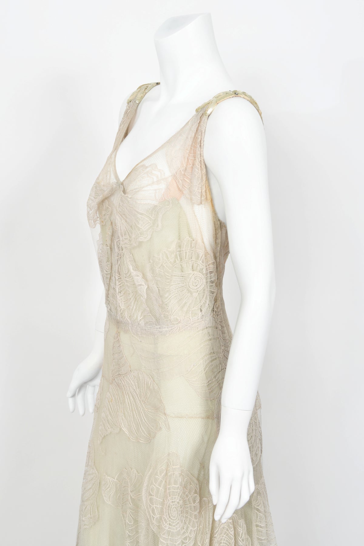 1932 Worth Couture for Elizabeth Arden Sequin Ivory Seashell Motif Lace Gown