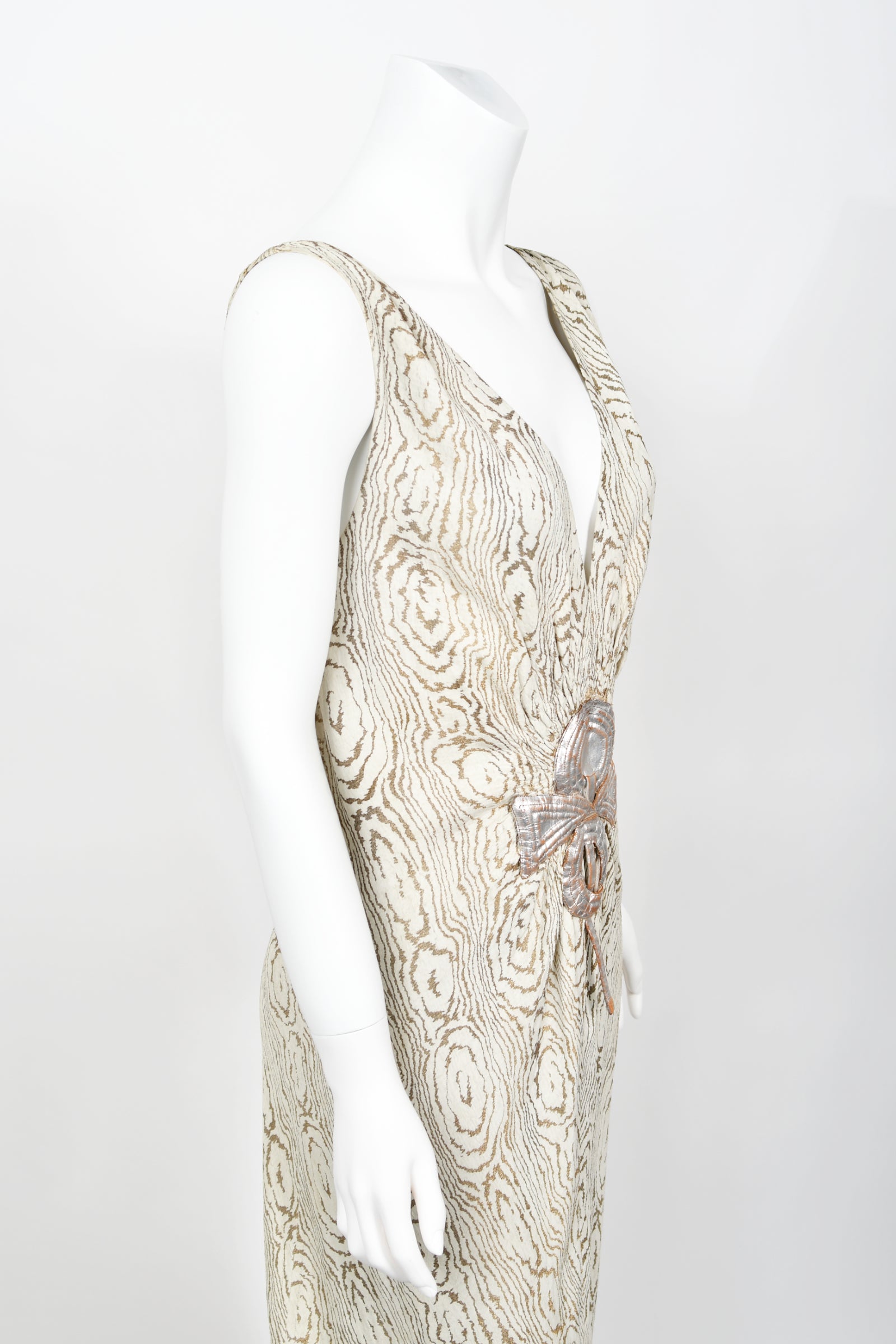 1930s - Timeless Vixen