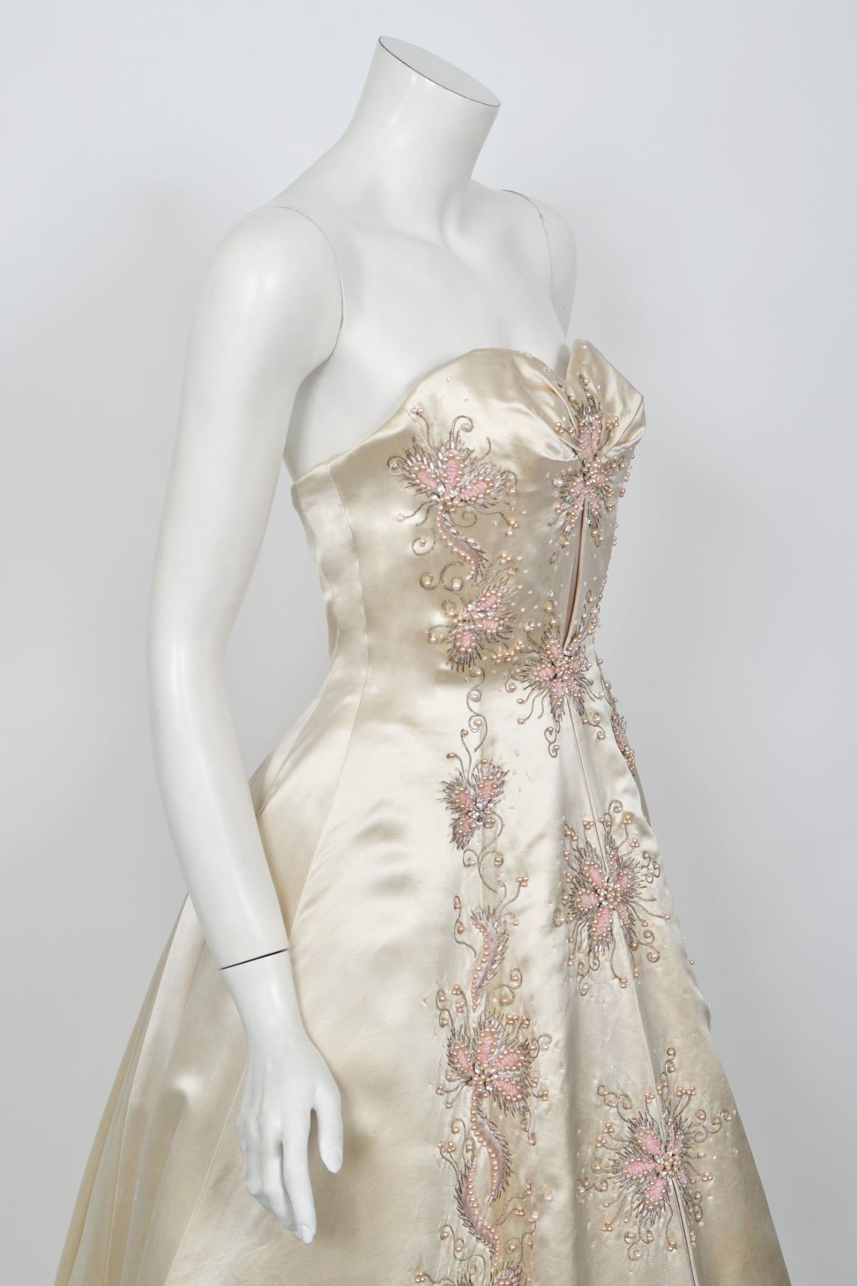 1950&#39;s Beaded Embroidered Cream &amp; Pale Pink Satin Strapless Couture Ballgown