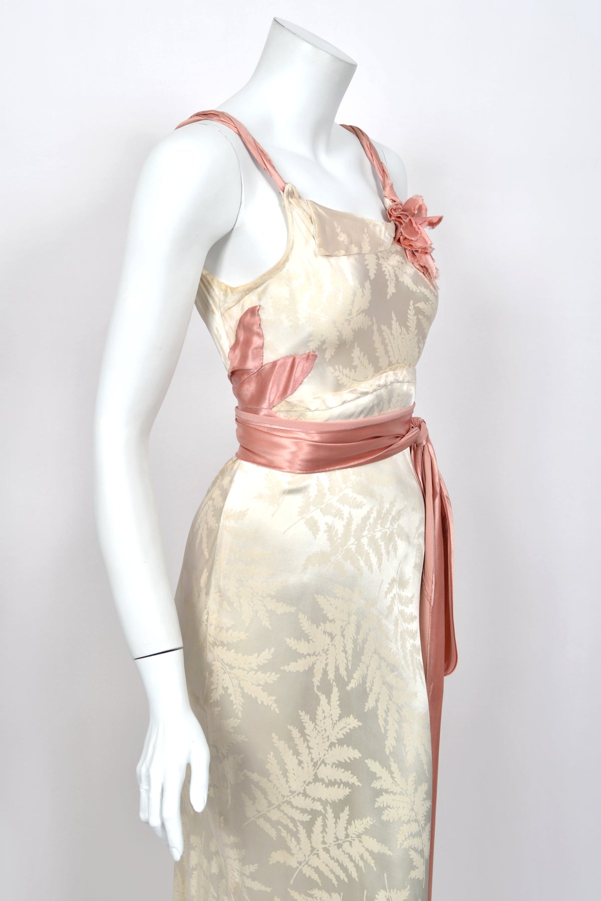1930’s Ivory Leaf Motif & Blush Pink Silk Satin Floral Appliqué Bias-Cut Trained Couture Gown