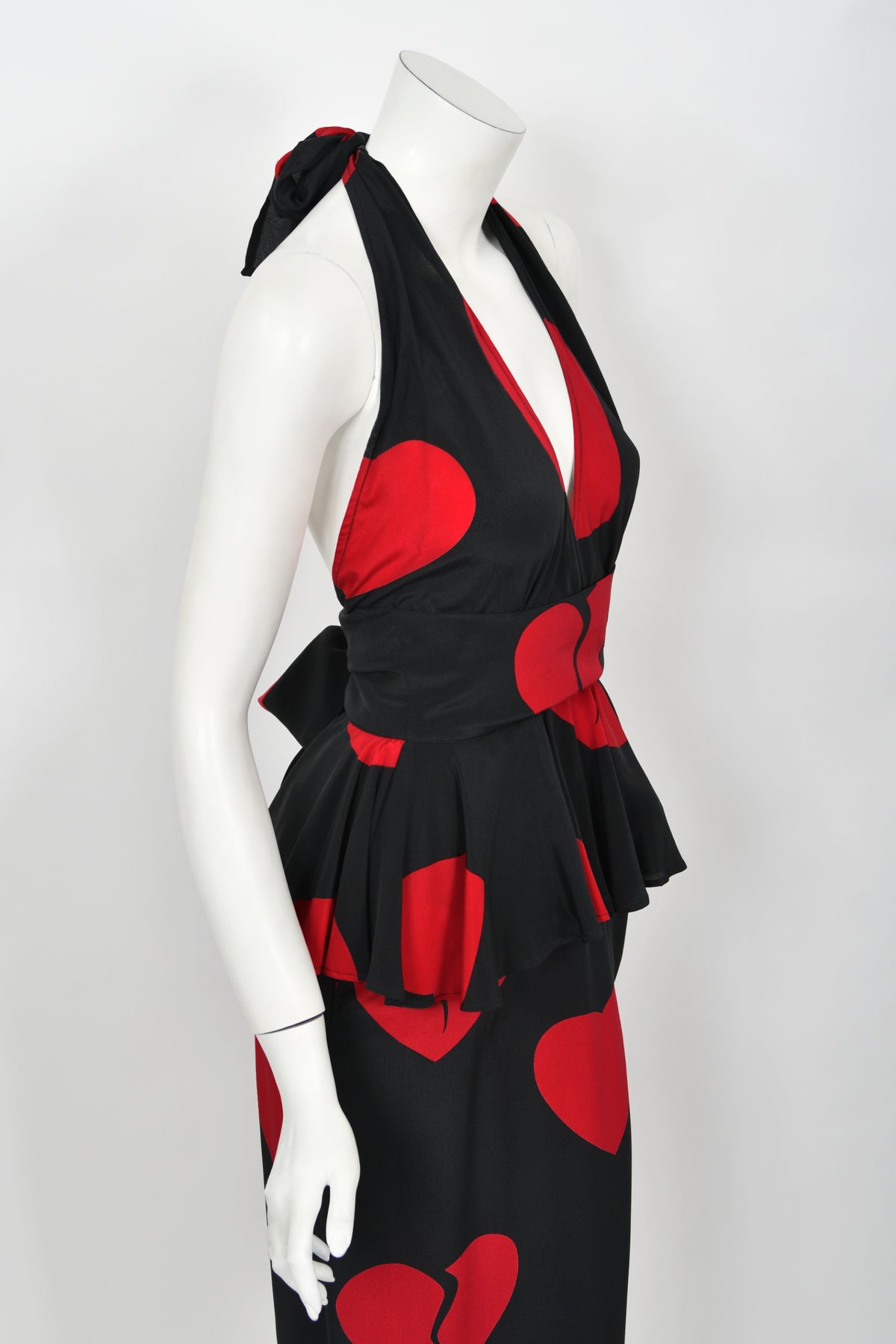 1994 Moschino Couture Documented &#39;Heartbreaker&#39; Novelty Print Silk Convertible Dress