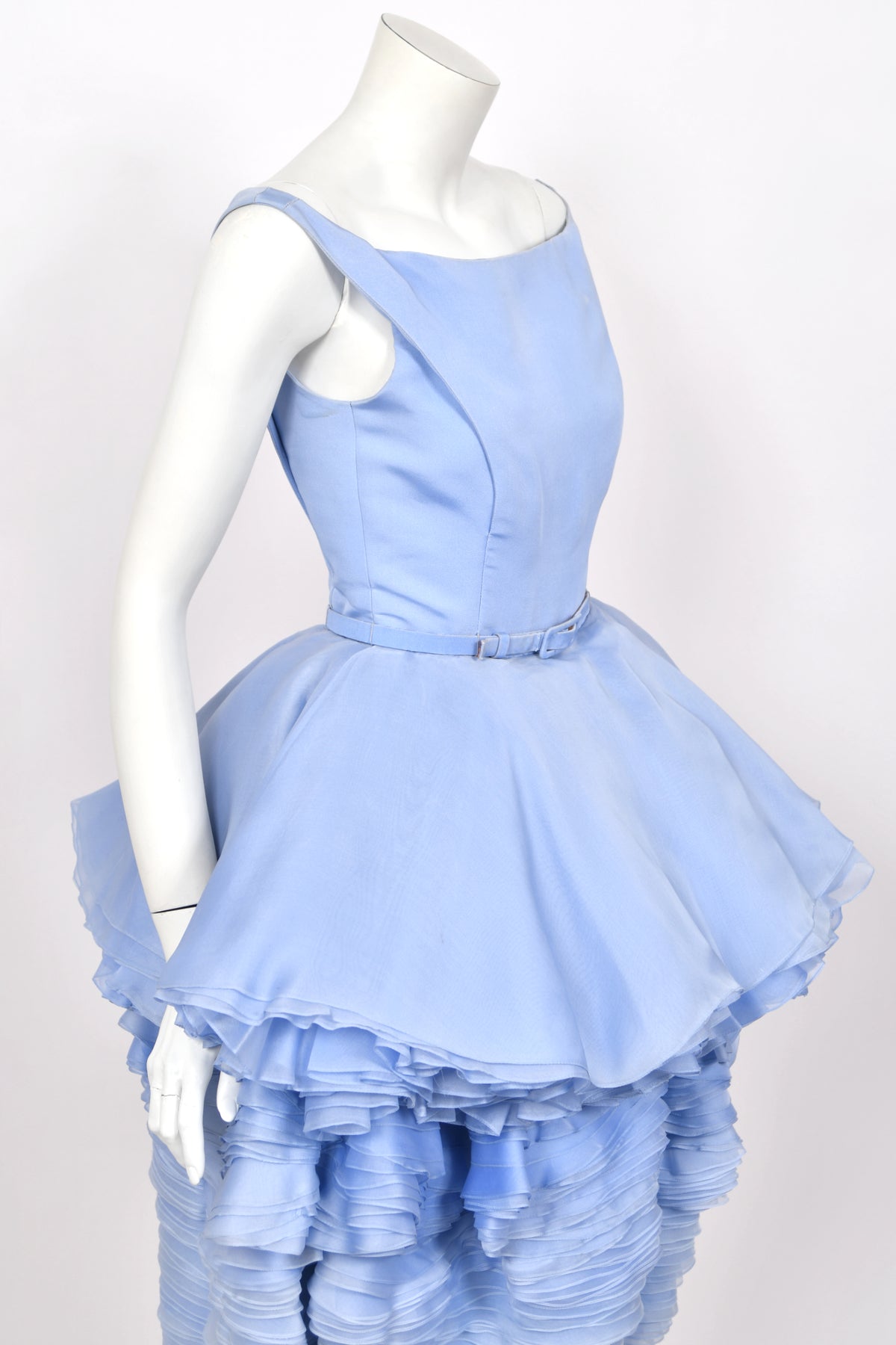 2015 Ralph &amp; Russo Haute Couture Runway 'Blooming' Ombré Blue Silk Sculptural Dress