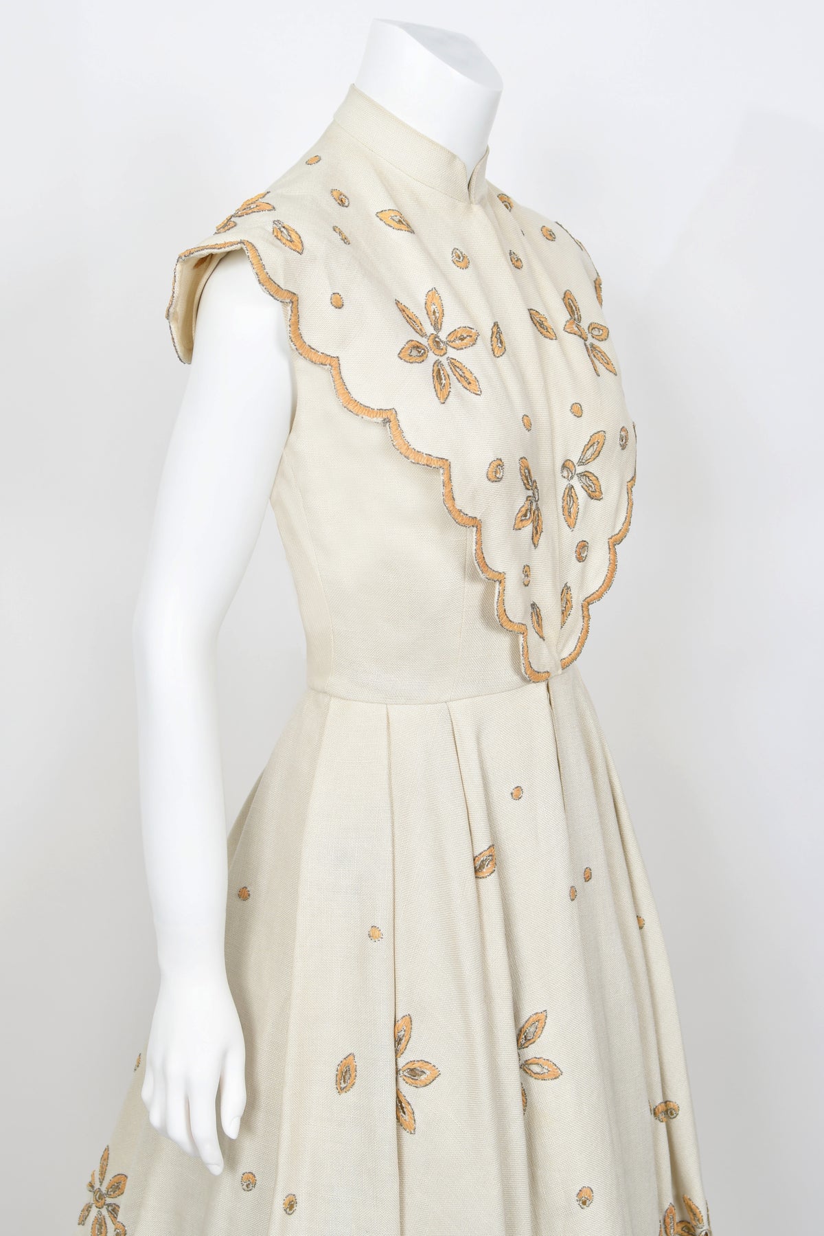 1949 Jacques Fath Attributed Haute Couture Embroidered Beaded Eyelet Cream Linen Gown