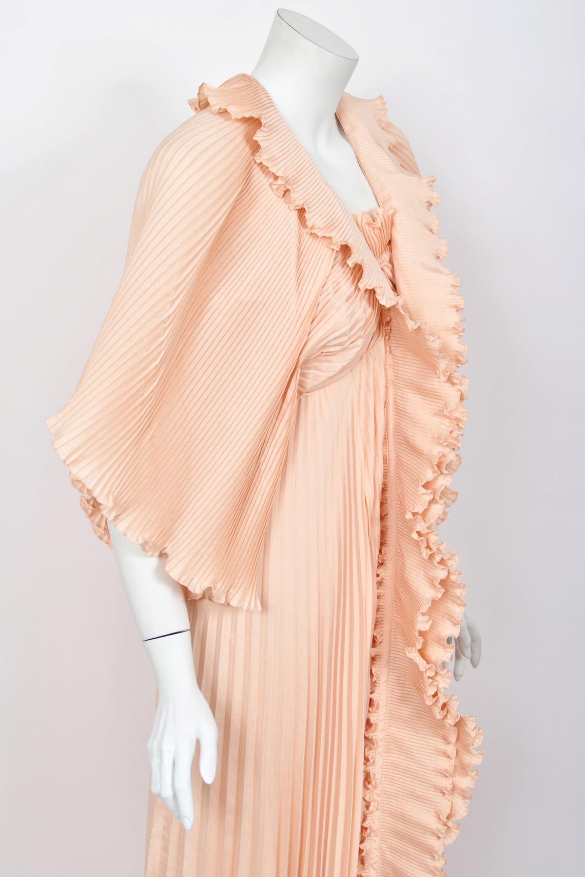 1973 Zandra Rhodes Blush Pink Heavily-Pleated Full Length Jacket Peignoir Set