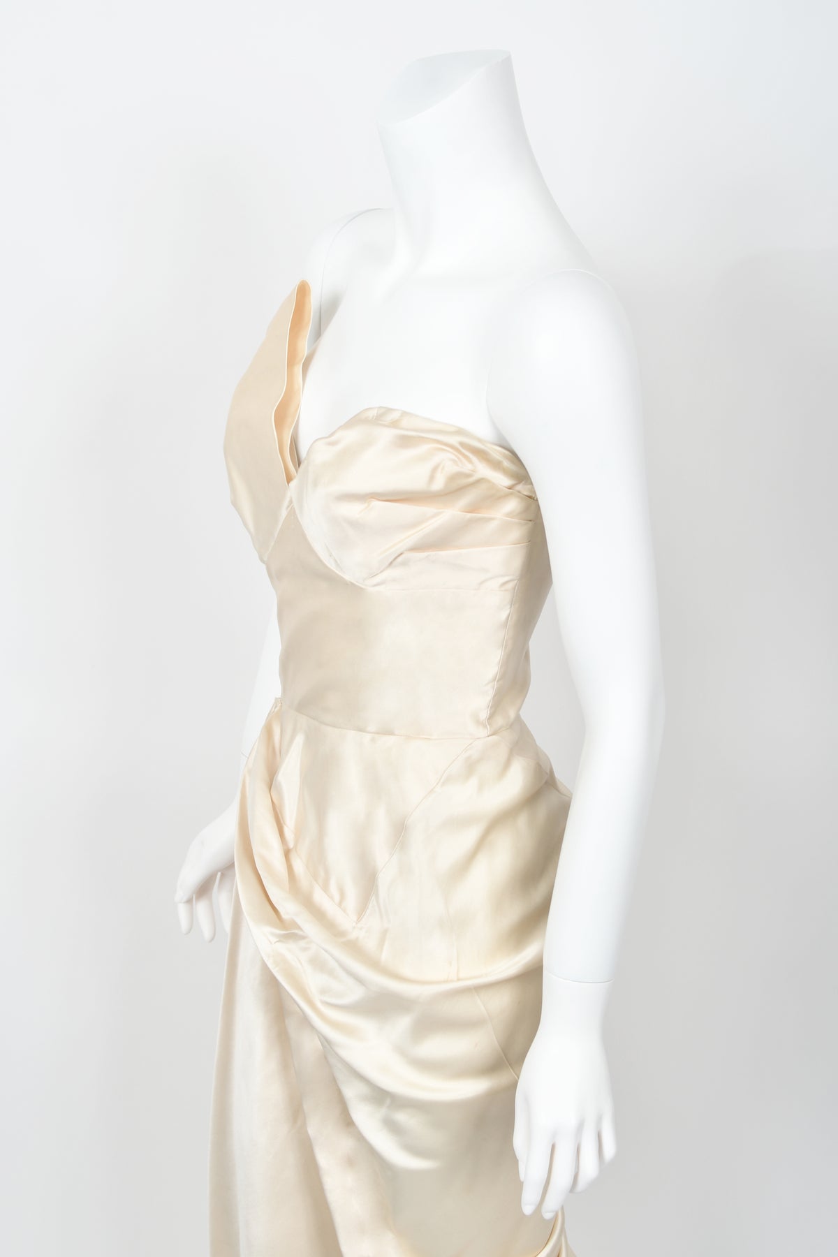 1949 Jeanne Lanvin Haute Couture Ivory Silk Satin Strapless Draped Bridal Gown