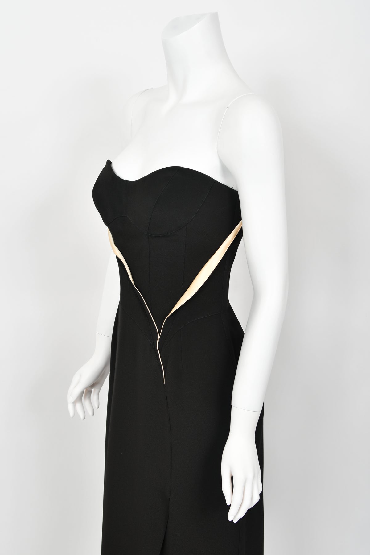 1999 Thierry Mugler Black &amp; Ivory Strapless Bustier Hourglass High-Slit Gown