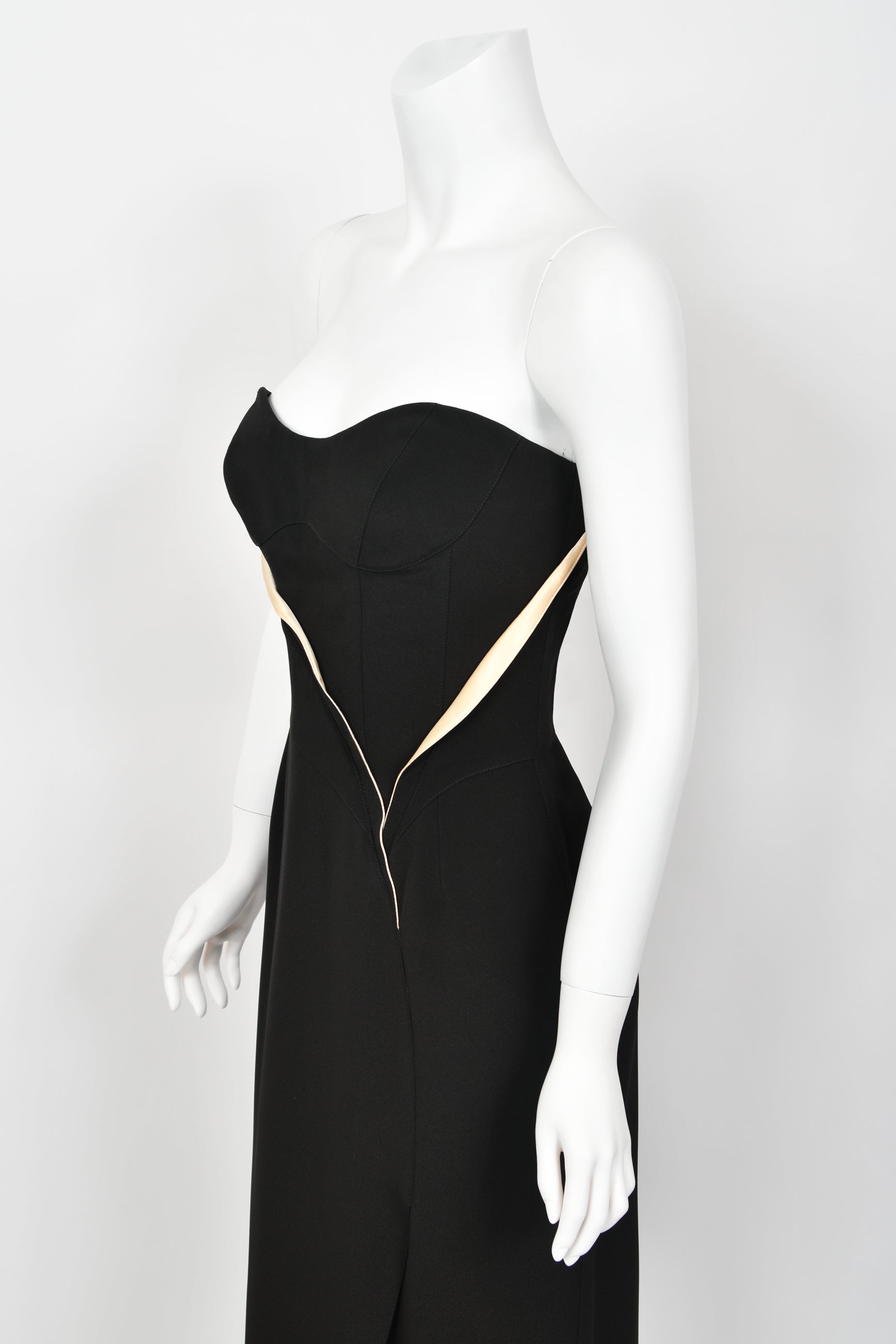 1999 Thierry Mugler Black & Ivory Strapless Bustier High-Slit Gown - Timeless Vixen 1999 Thierry Mugler Black & Ivory Strapless Bustier High-Slit Gown - Timeless Vixen