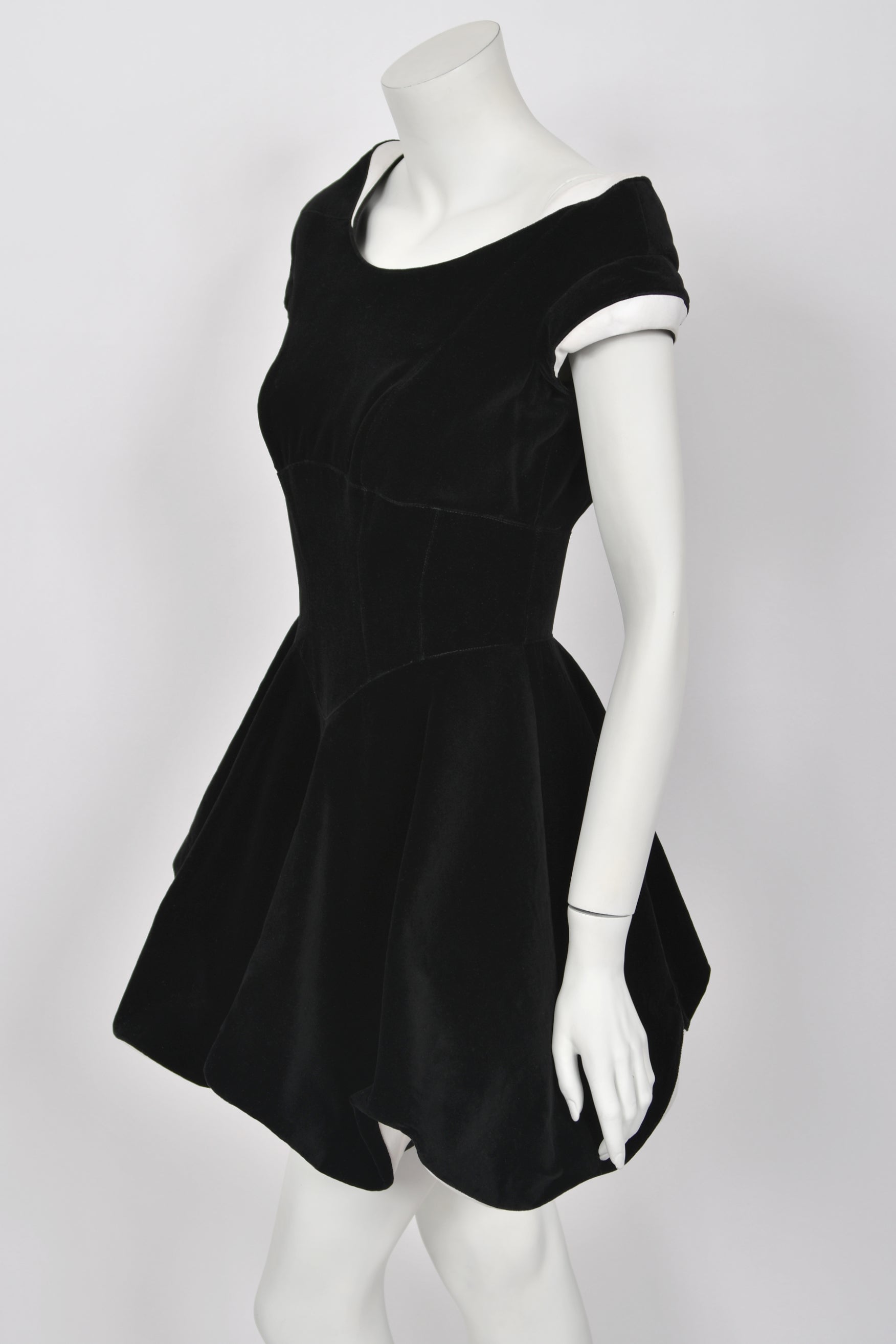 1996 Thierry Mugler Black Velvet & White Silk Sculpted Mini Dress
