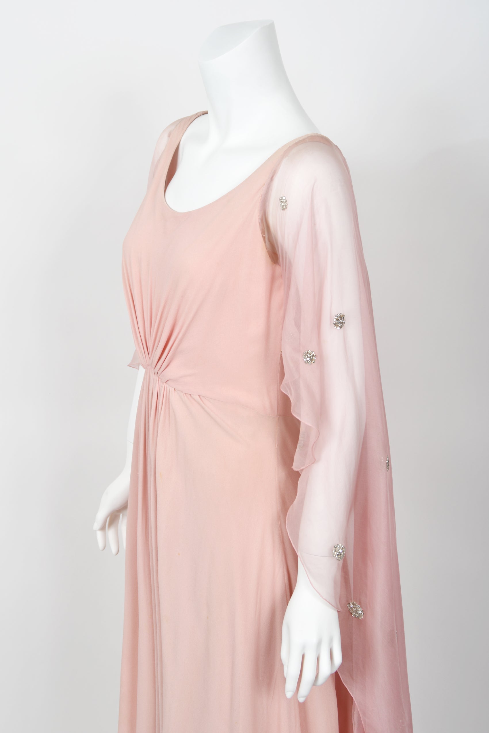 knee length dresses for ladies Vintage 1974 Valentino Haute Couture Pale-Pink Beaded Crystal Silk Winged Cape Gown knee length dresses for ladies Vintage 1974 Valentino Haute Couture Pale-Pink Beaded Crystal Silk Winged Cape Gown