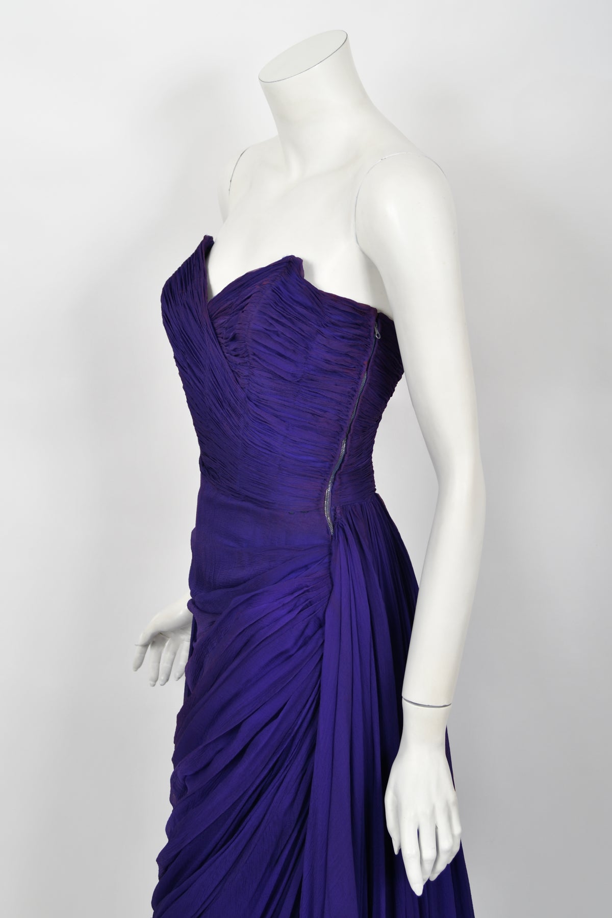 1950&#39;s Gigliola Curiel Couture Pleated Purple Silk Chiffon Strapless Goddess Gown