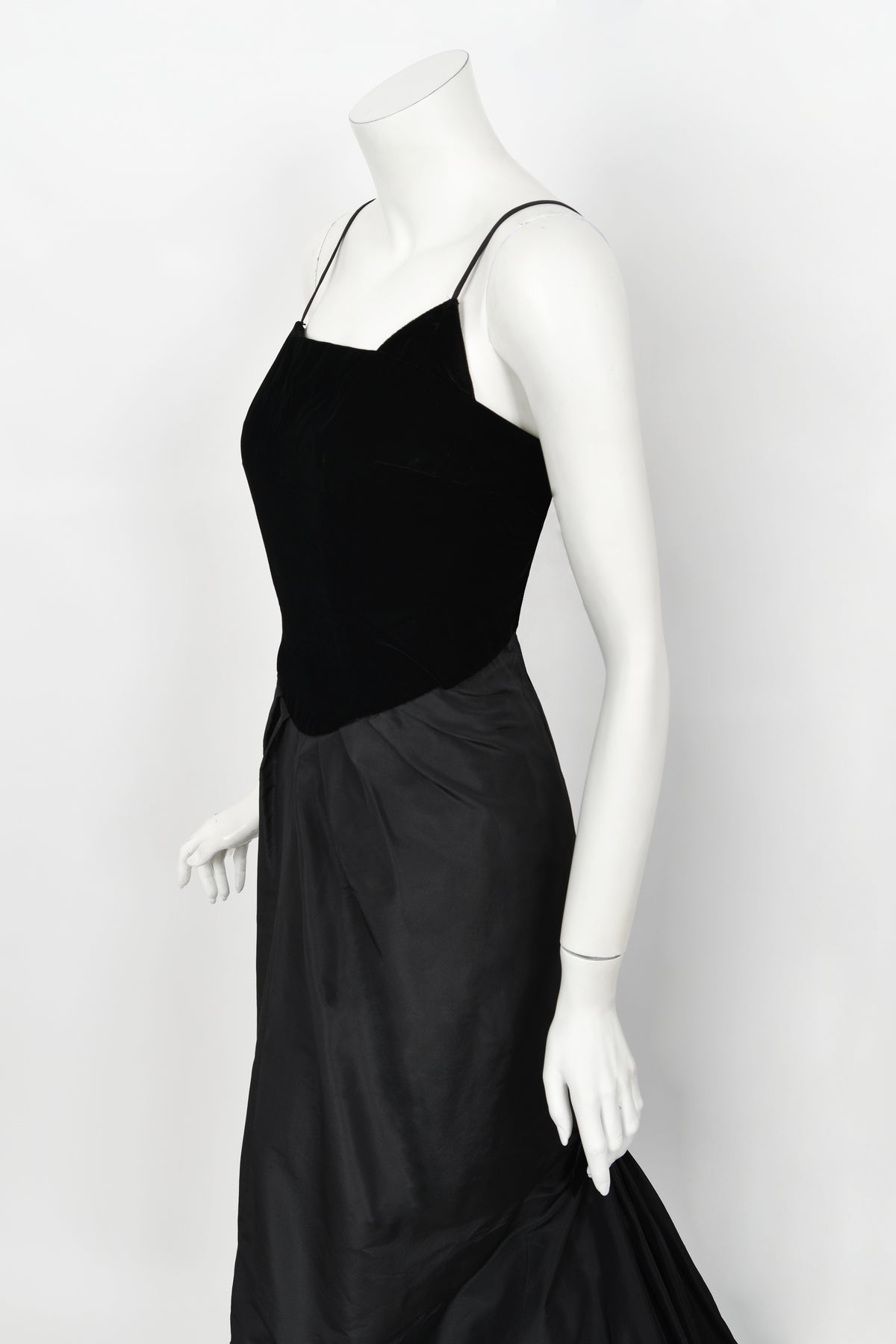 1958 Philip Hulitar &#39;Old Hollywood&#39; Black Silk &amp; Velvet Hourglass Fishtail Dress