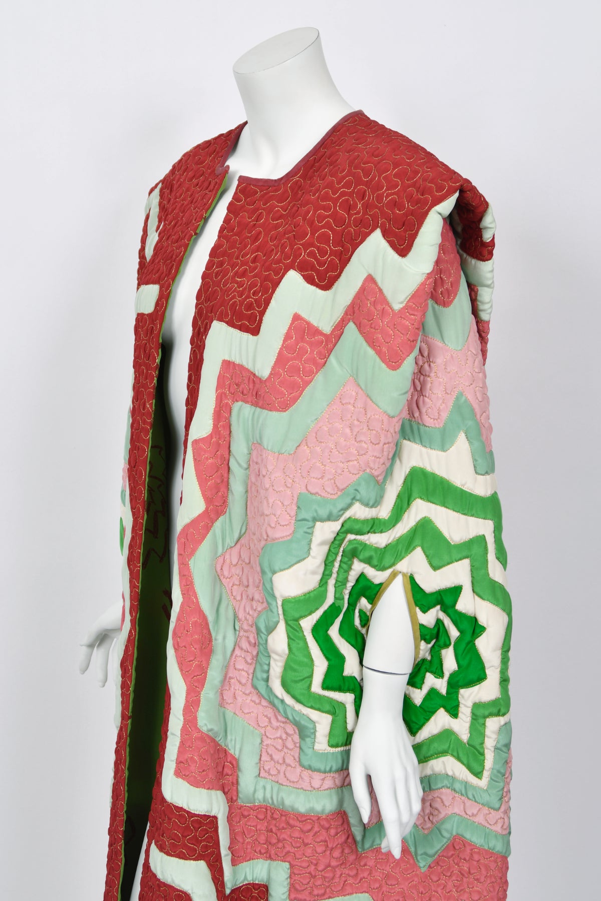 1980&#39;s Michaele Vollbracht Couture Iconic Metallic Embroidered Graphic Silk Cape
