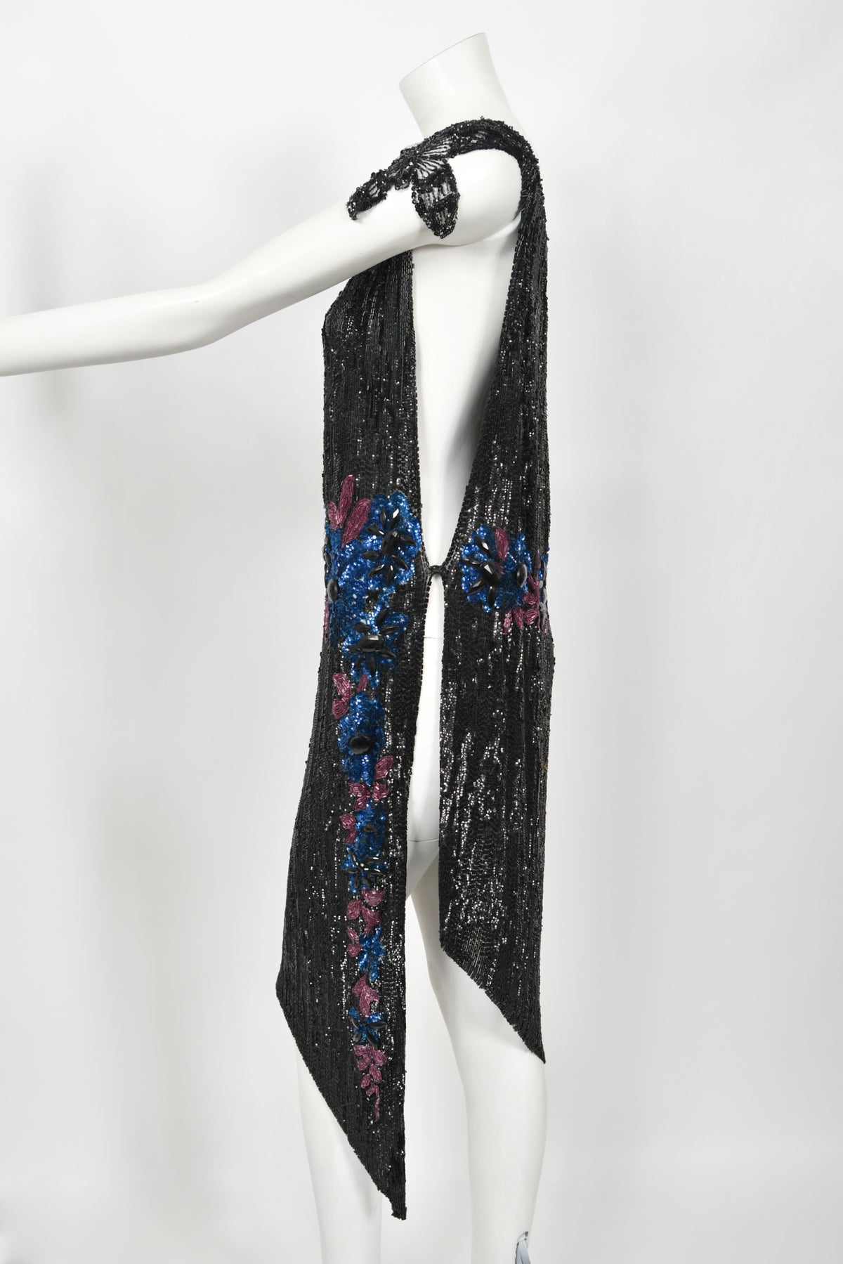 1920&#39;s Beaded Sequin Sheer-Net Butterfly Motif Asymmetric Flapper Dress